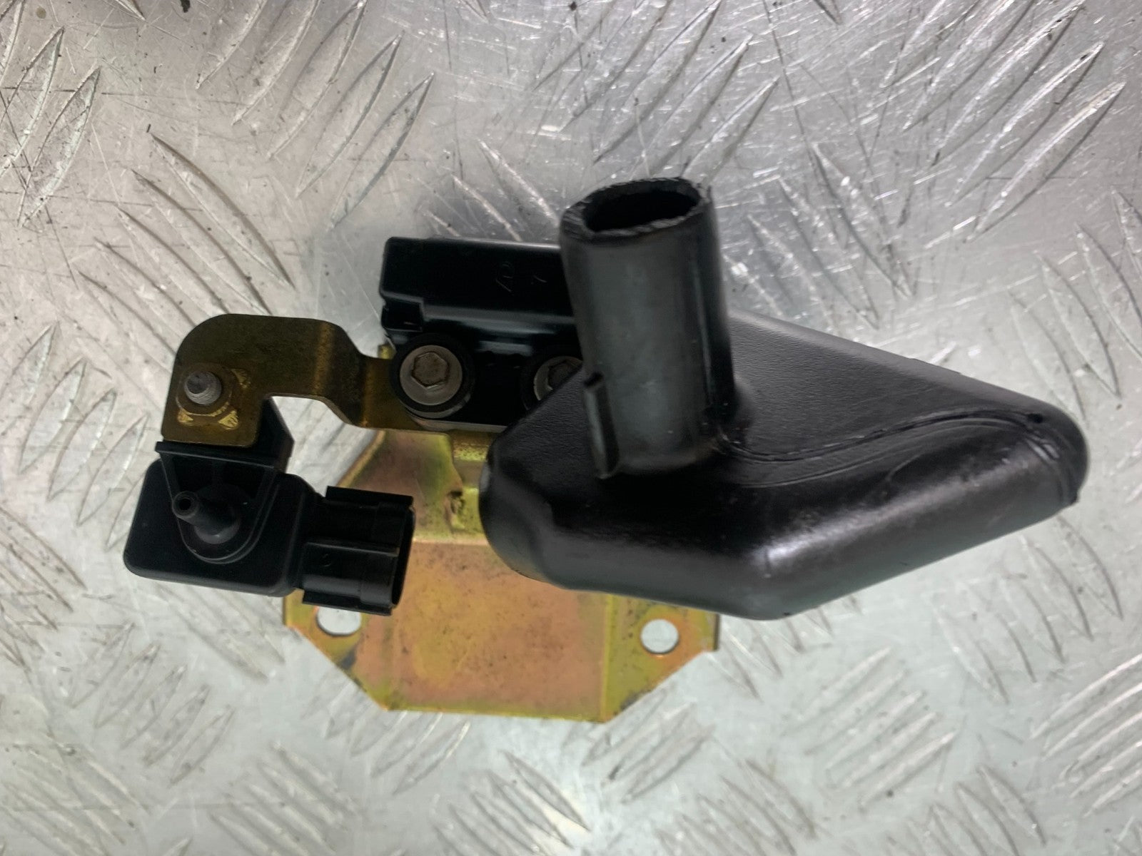 TRIUMPH 1050 SPRINT ST RELAYS  2003-2011 (CMB1285)