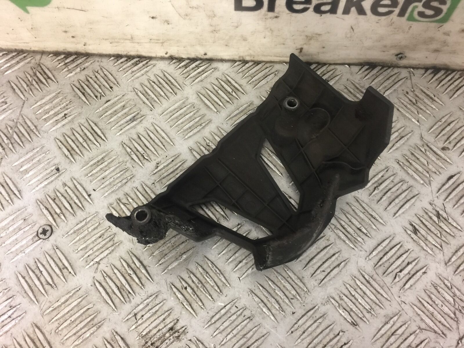 KAWASAKI NINJA 300 EX300 SPROCKET COVER  YEAR 2017 (STOCK 492)