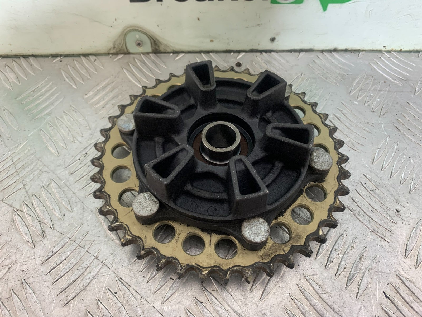 HONDA CBR1000 RR CBR 1000RR FIREBLADE REAR SPROCKET CARRIER 2008-2011 (CMB1179)