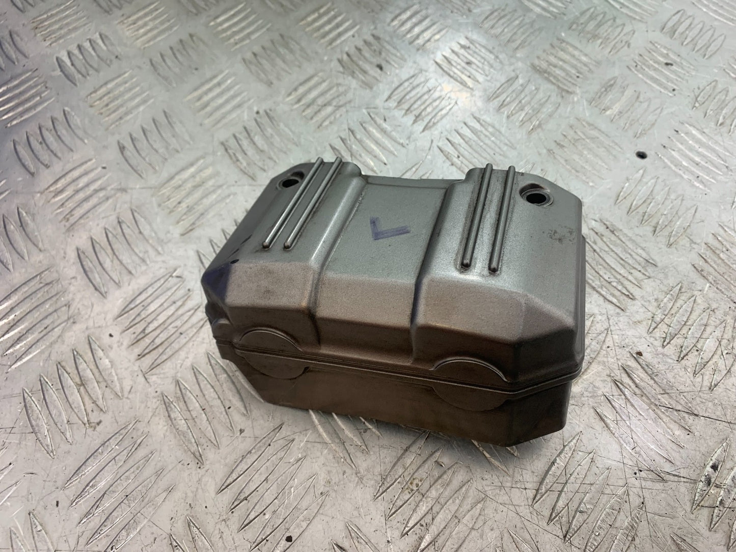 HONDA ST1100 PAN EUROPEAN LEFT ENGINE COVER  YEAR 1993-2001 (CMB1195)