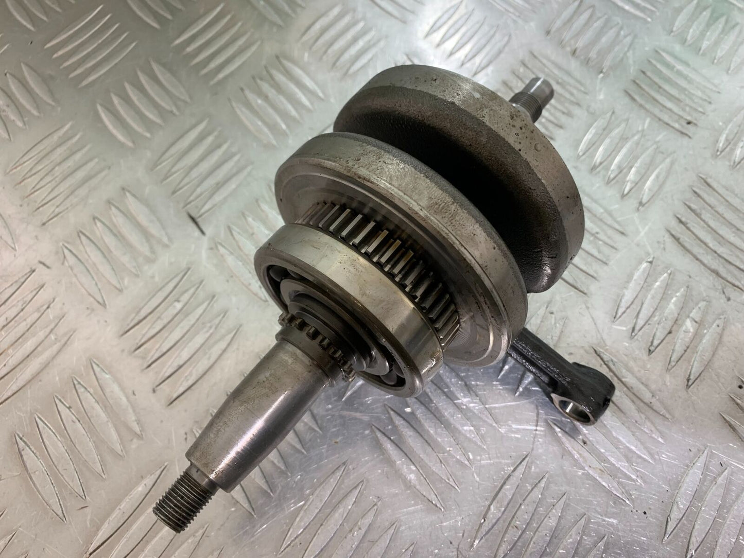 HONDA CBR125 CBR 125 CRANKSHAFT  YEAR 2004-06  (CMB1040)