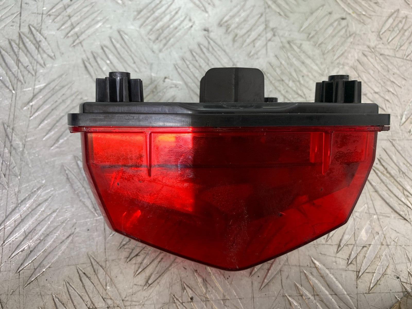 SUZUKI DL1000 V-STROM REAR LIGHT   YEAR 2014-2019 (CMB1325)
