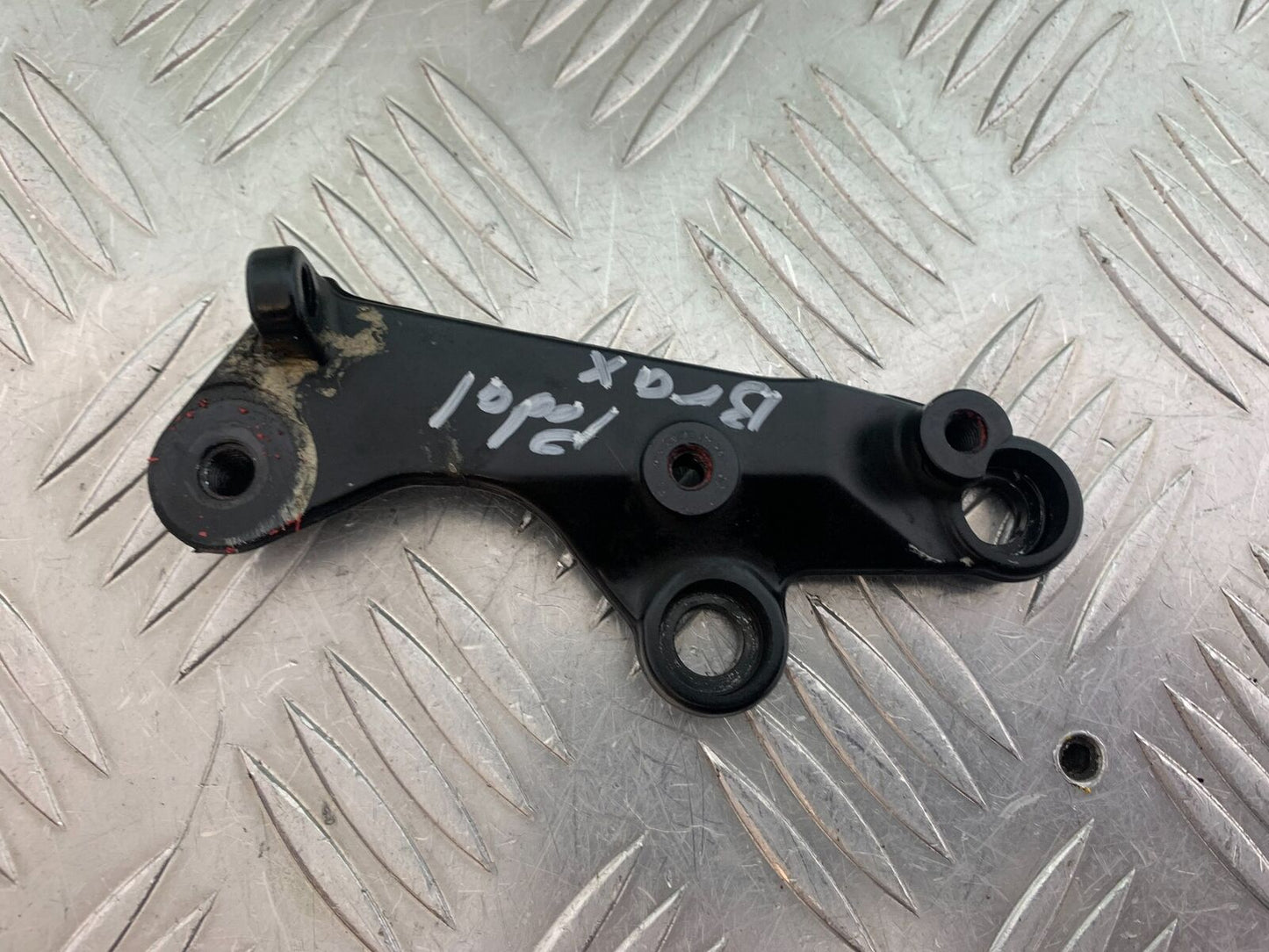 DUCATI STREETFIGHTER 848 REAR BRAKE PEDAL BRACKET   YEAR 2011-2016 (CMB1050)