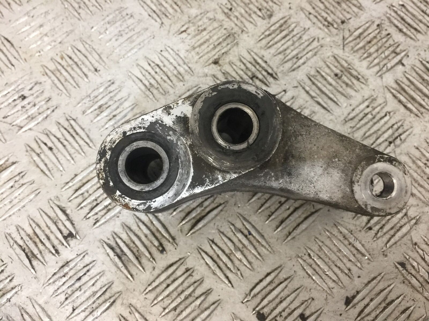 SUZUKI VLR1800 VLR 1800 REAR SHOCK LINKAGE   YEAR 2010 (STOCK 815)