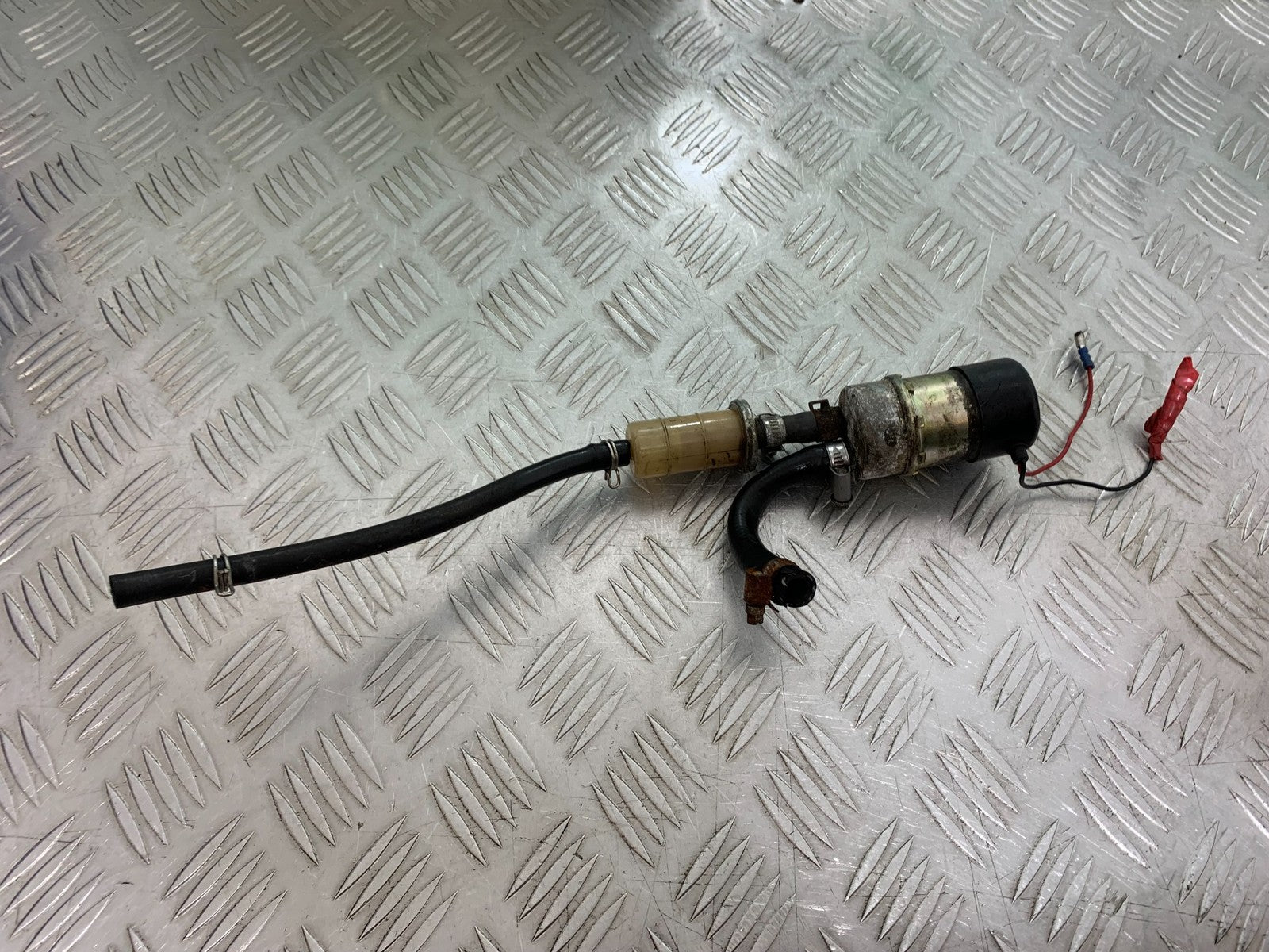 KAWASAKI ZZR1100 D PETROL PUMP  YEAR 1993-2001 (CMB1189)