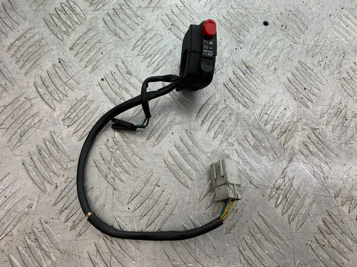 MV AGUSTA 675 F3 RIGHT SWITCH GEAR   YEAR 2012-2016 (CMB1302)