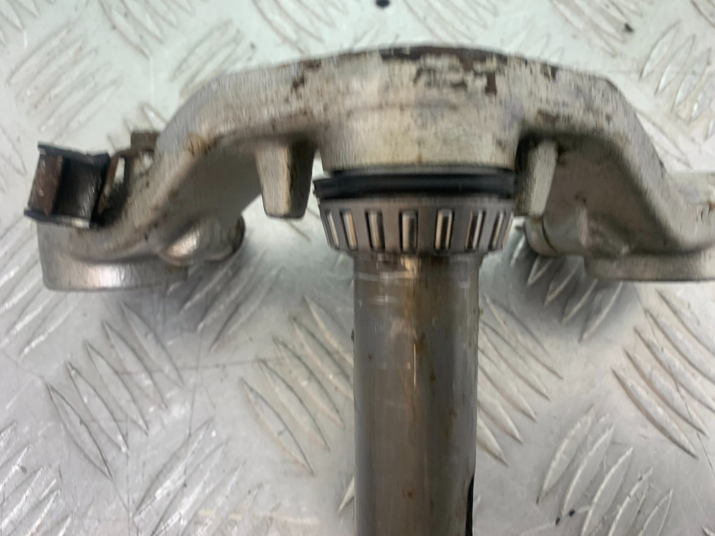 YAMAHA XV535 XV 535 VIRAGO BOTTOM YOKE  YEAR 1994-02 (CMB1162)