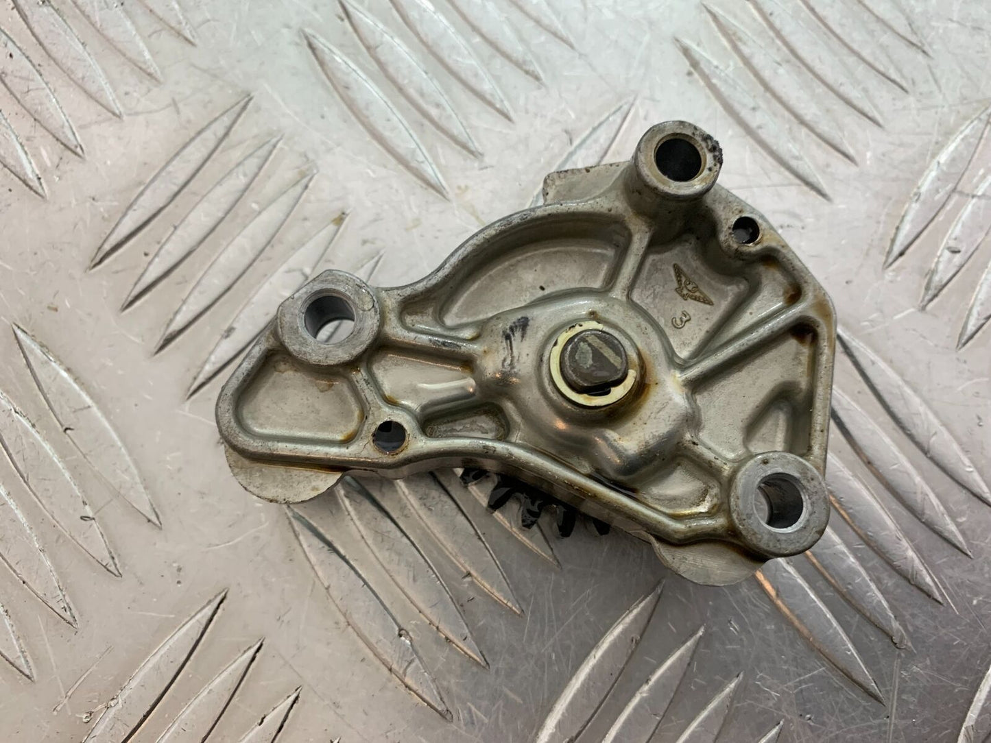 HONDA CBR125 CBR 125 OIL PUMP YEAR 2004-06  (CMB1040)