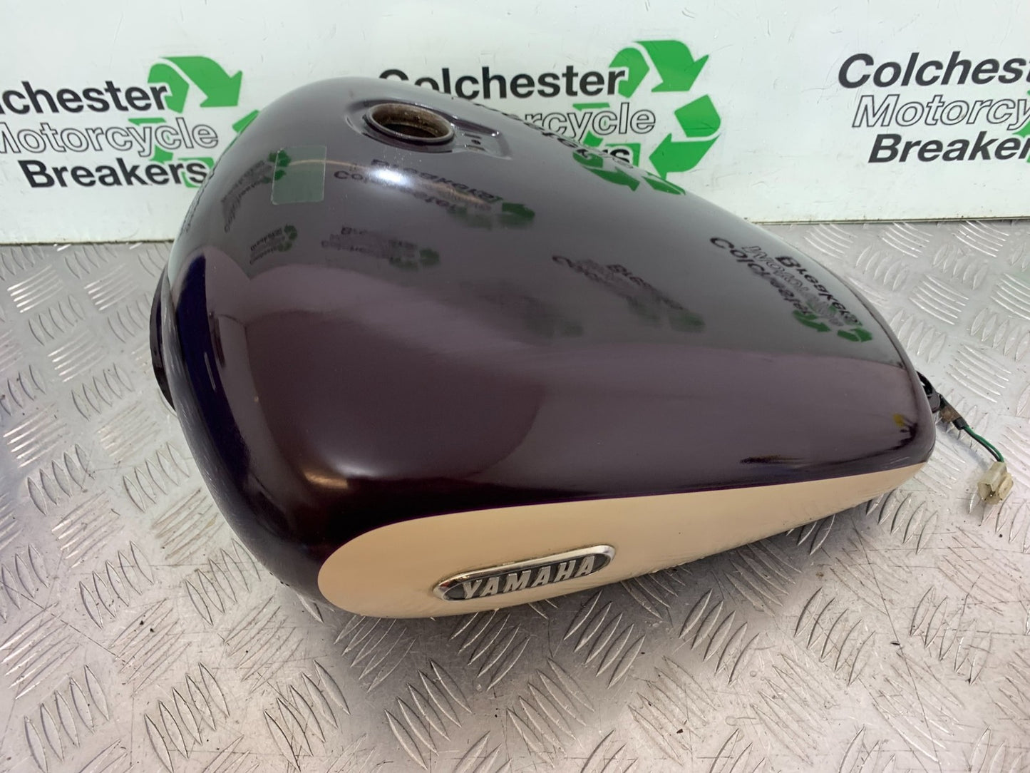 YAMAHA XV1100 XV 1100 VIRAGO PETROL TANK   1990-1999 (CMB1243)