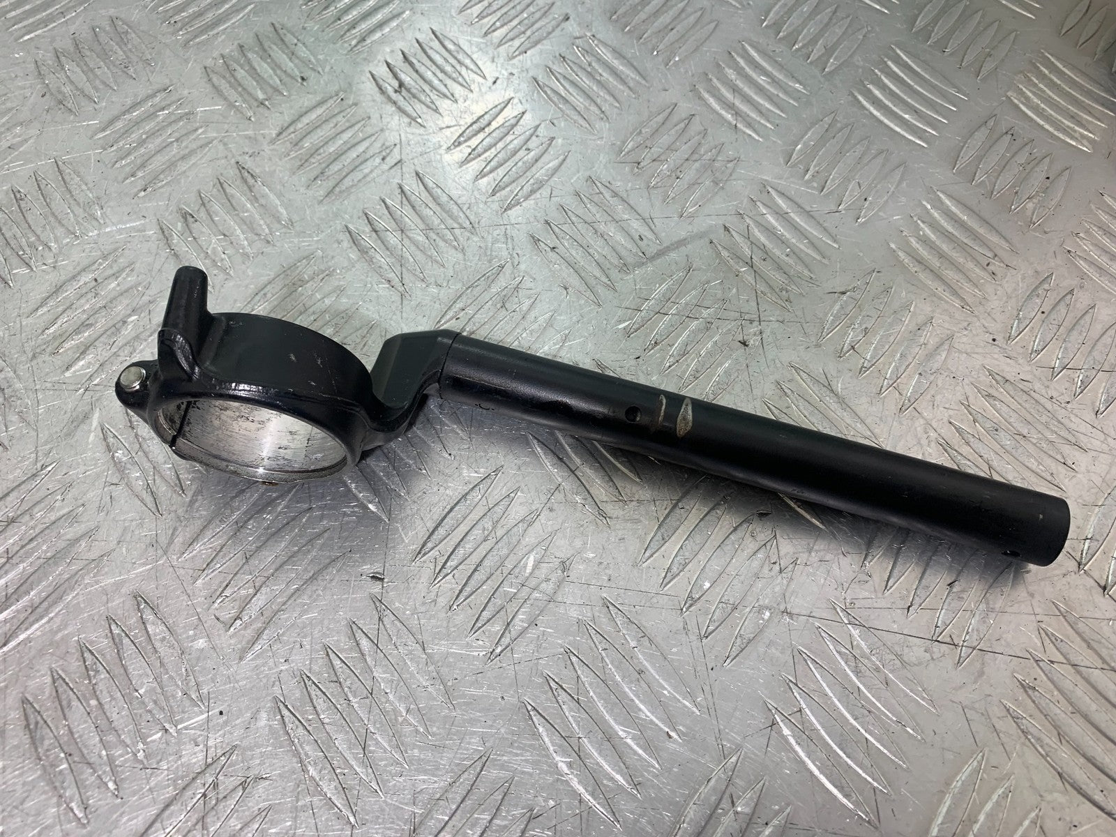 HONDA CBR1000 rr FIREBLADE RIGHT HANDLEBAR  2012-2016 (CMB1280)