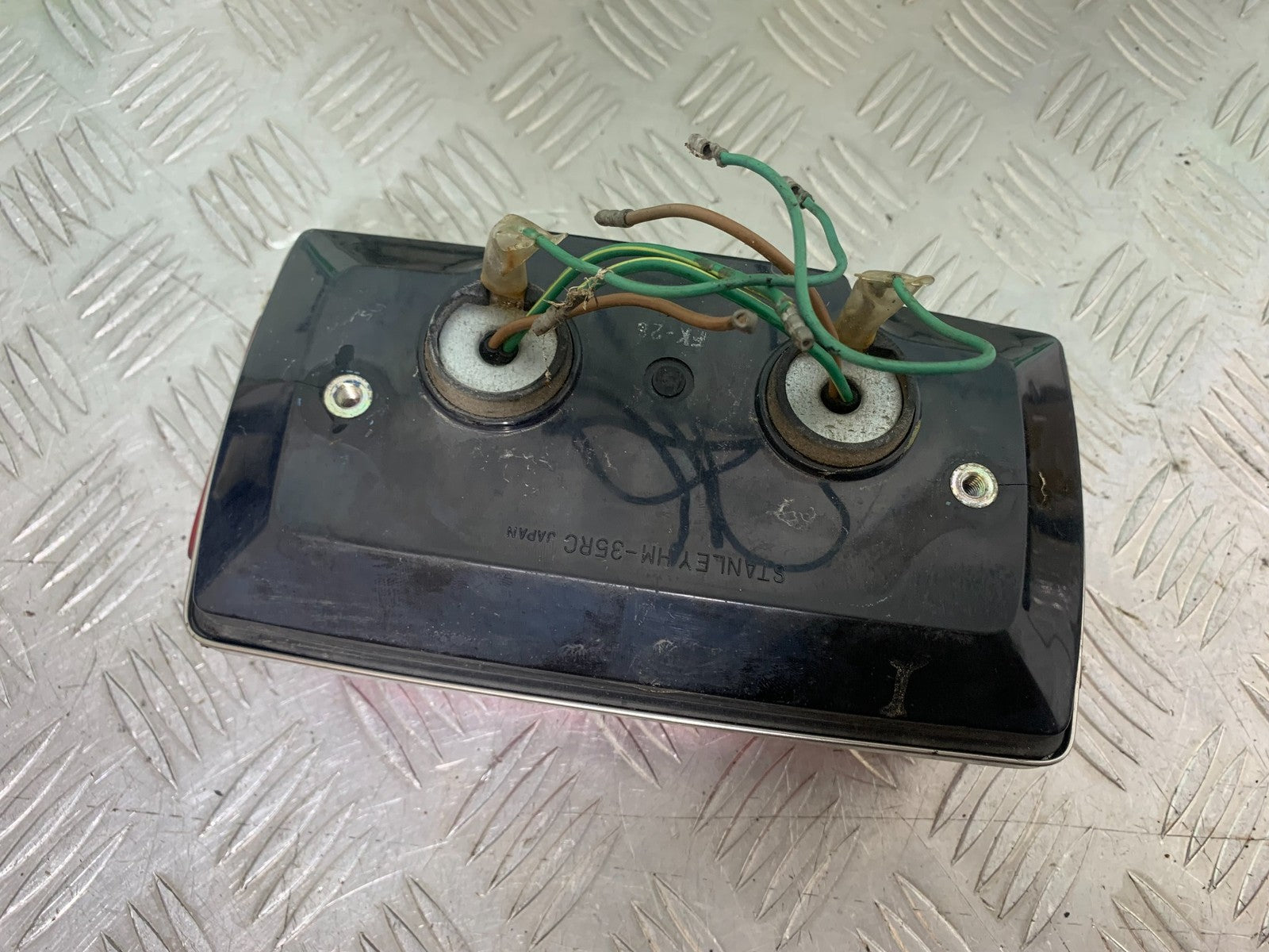 HONDA GL500 GL 500 SILVERWING REAR LIGHT   YEAR 1981-82 (CMB1168)