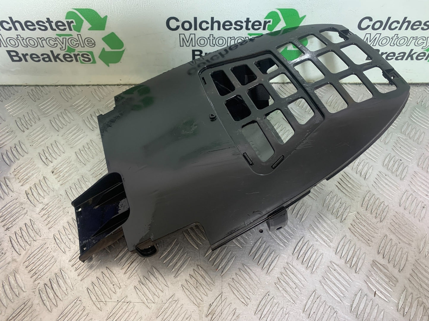 KAWASAKI J125 J125 BELLYPAN YEAR 2016-2020 (CMB1158)