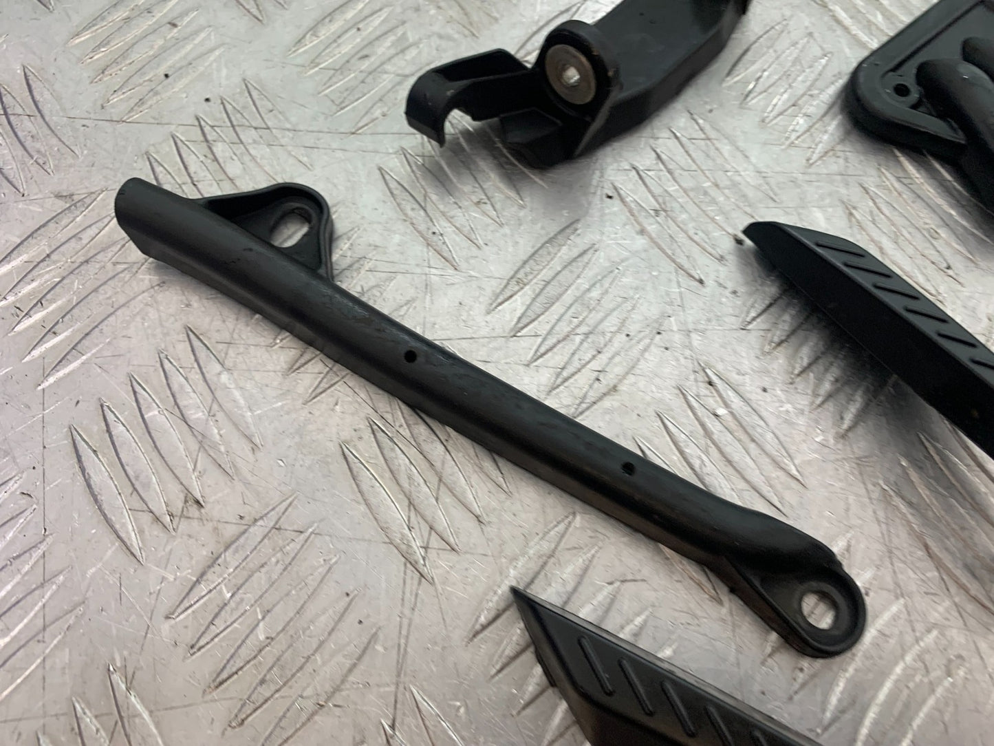 APRILIA SL750 SL 750 SHIVER INFILL COVERS   YEAR 2008-2016 (CMB1242)