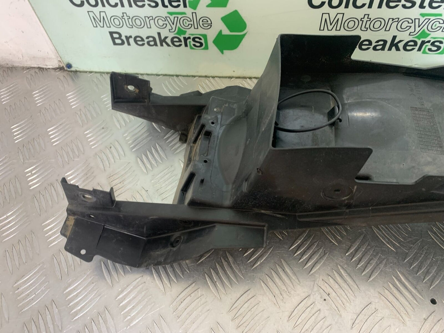 SUZUKI DL 650 V-STROM UNDERTRAY YEAR 2020 (CMB1117)