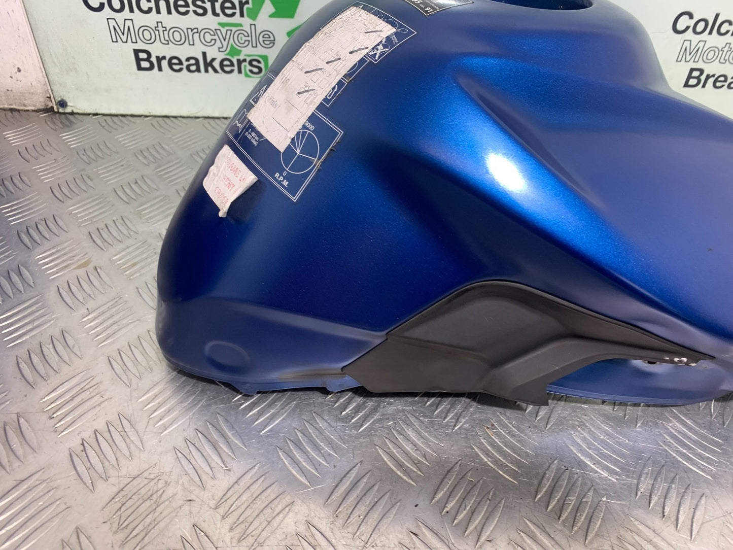 TRIUMPH TIGER 800 XRT PETROL TANK 2018-2020 (CMB1193)