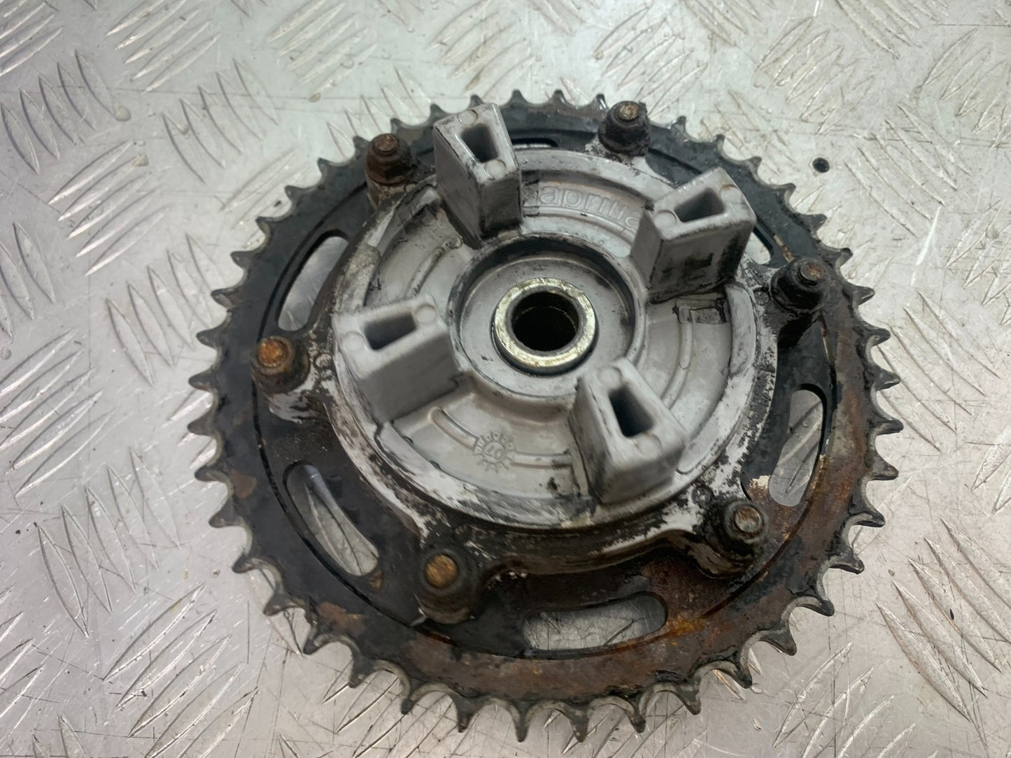 APRILIA 650 PAGASO STRADA REAR SPROCKET CARRIER   YEAR 2005-2010 (CMB1260)