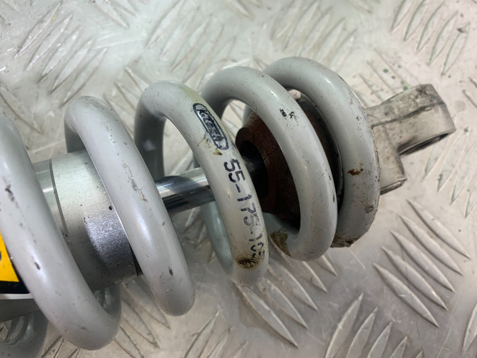 YAMAHA YZF R1 REAR SHOCK (K-TECH SPRING)   YEAR 2004-2006 (CMB1155)