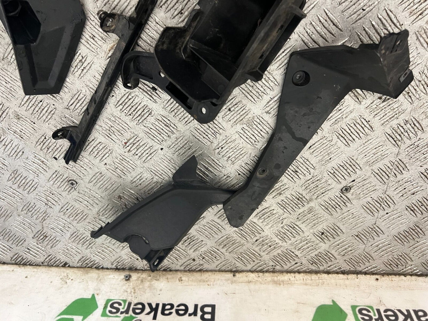 TRIUMPH TIGER 1200 EXPLORER INFILLS  YEAR  2012-2015 (STOCK 901)