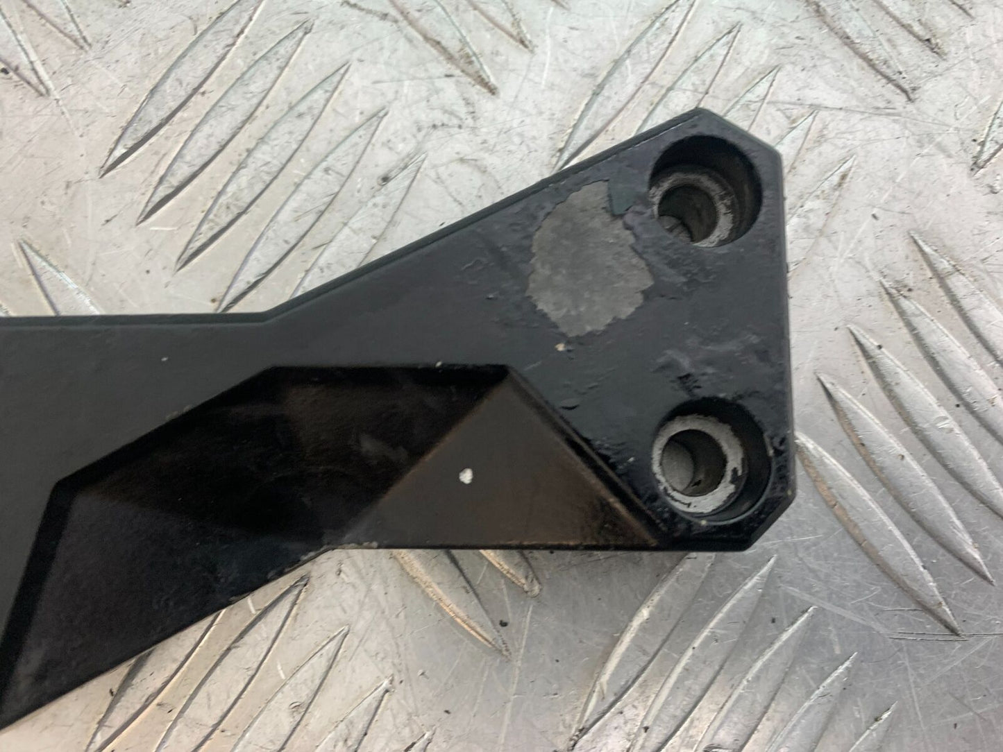 KAWASAKI Z750 Z 750 HANDLEBAR CLAMP   YEAR 2004-2006  (CMB1104)