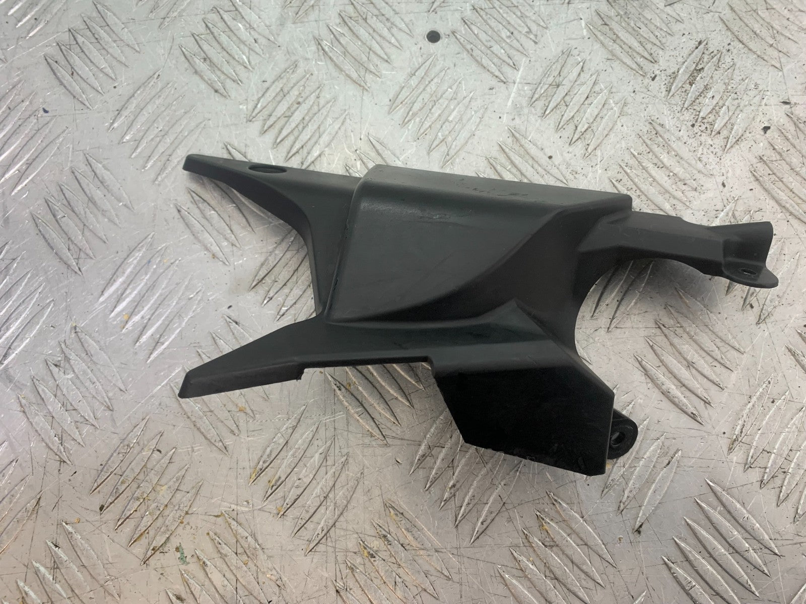 HONDA VFR800 VFR 800 V-TEC INFILL PANEL  YEAR 2002 -09 (CMB1296)