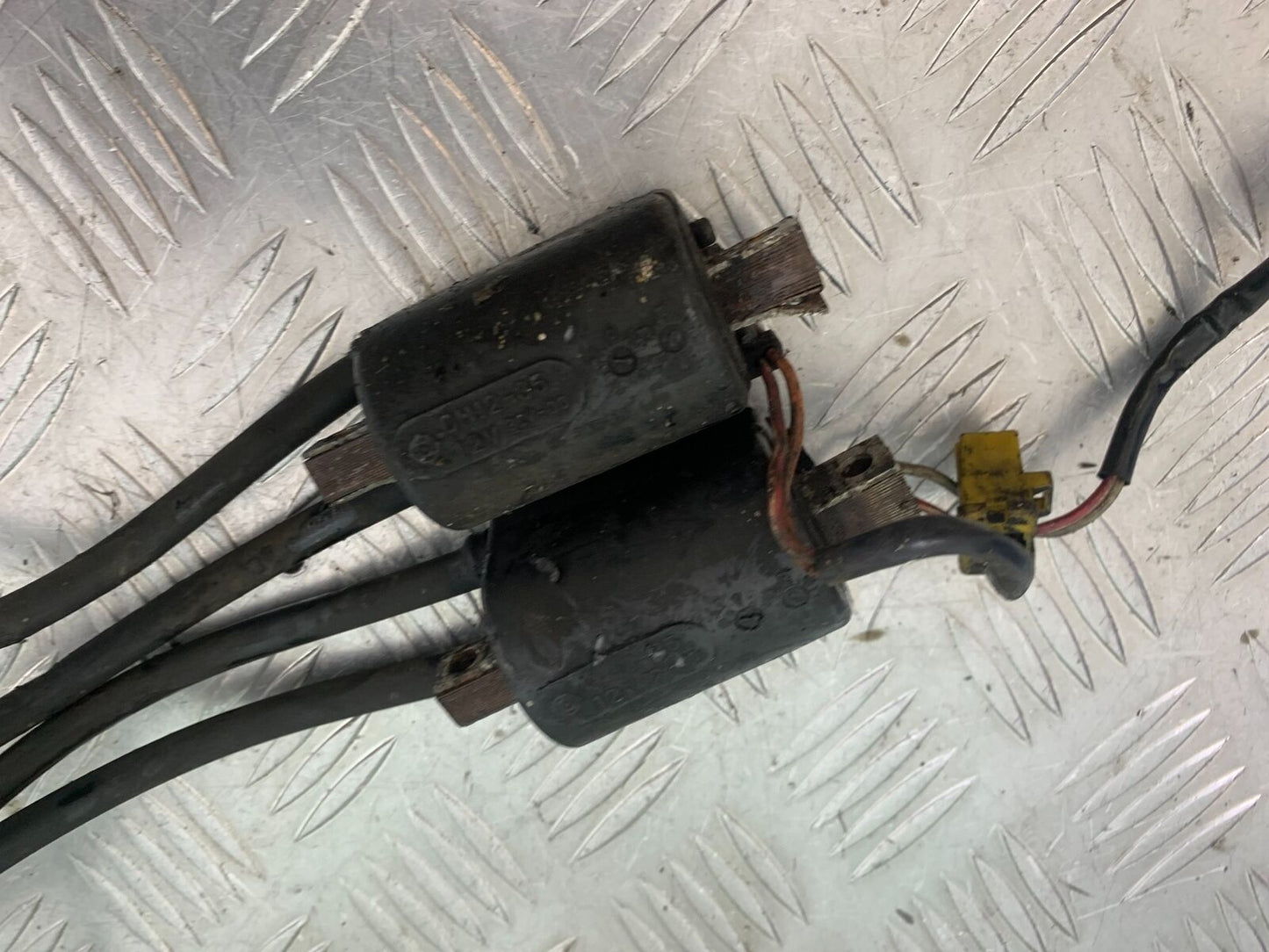 YAMAHA FJ1100 FJ 1100 COILS  YEAR 1984-1985 (CMB1101)