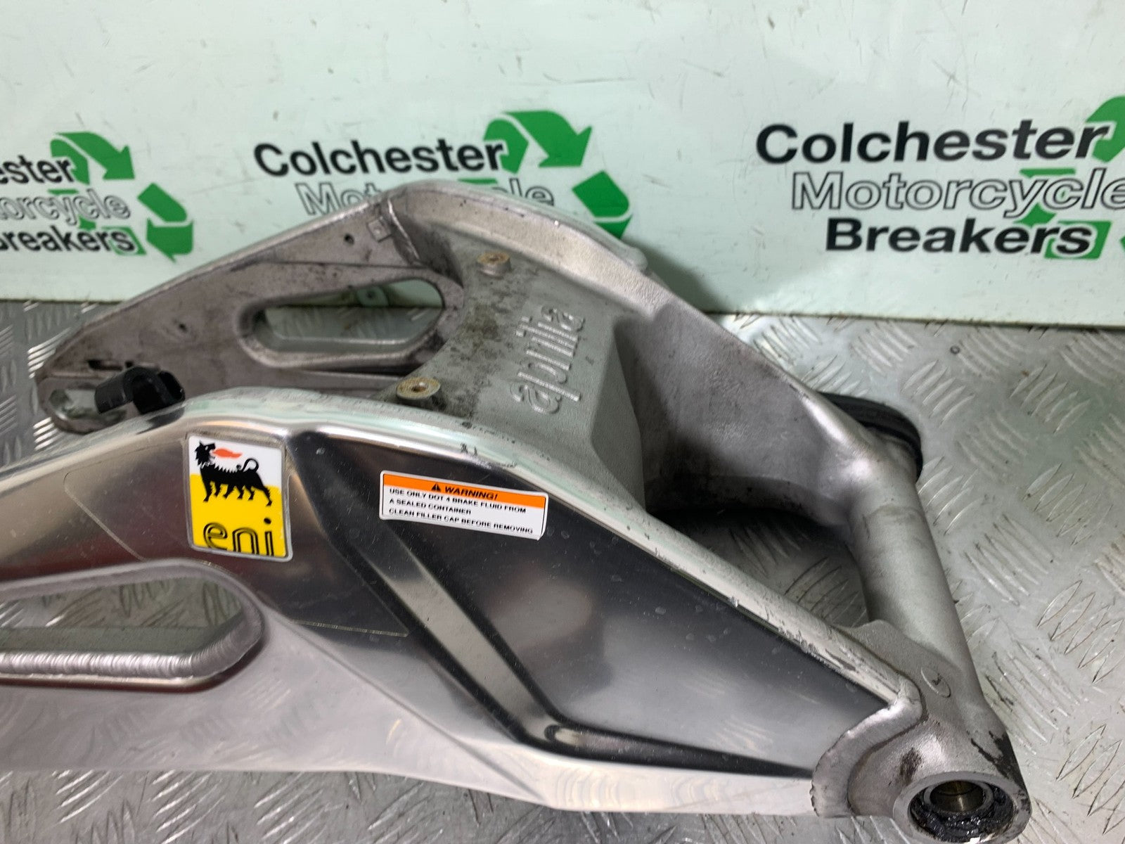 APRILIA TUONO 1000 V4R SWINGARM YEAR 2011-13  (CMB1316)