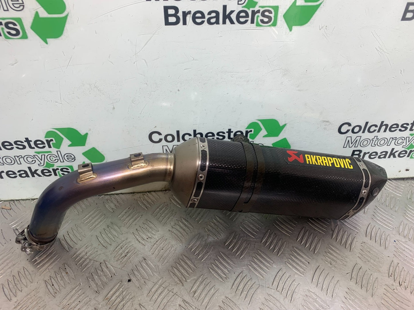 YAMAHA YZF R1 14 B BIG BANG AKRAPOVIC CARBON CANS   2009-14 (CMB1175)