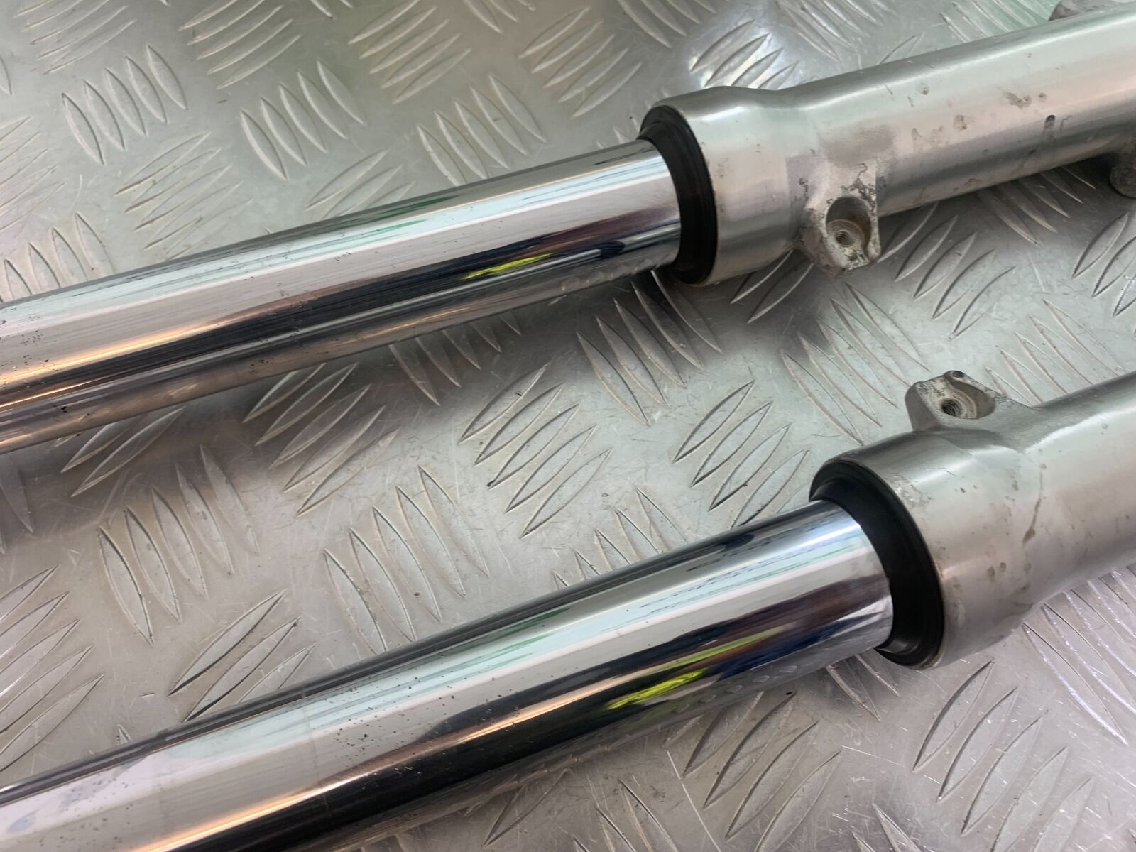 KAWASAKI ZR 750 ZEPHYR FORKS  YEAR 1991-95 (CMB1008)