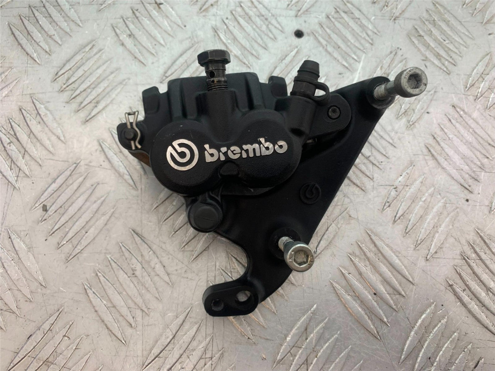 BSA 650 GOLD STAR FRONT BRAKE CALIPER   YEAR 2022-2025 (CMB1262)