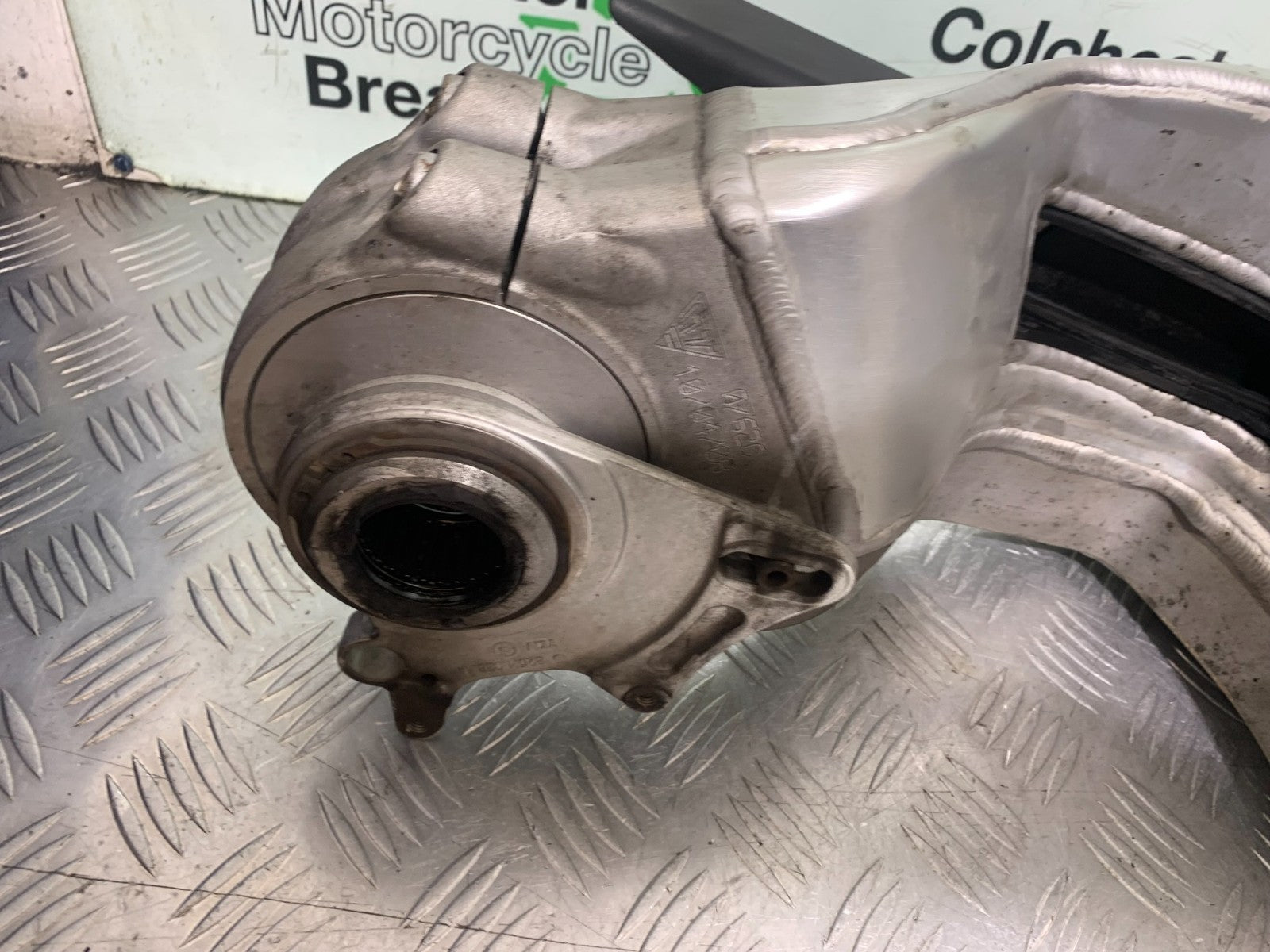 DUCATI 848 SWINGARM SHOCK AND LINKAGE   YEAR 2008-2010 (CMB1323)
