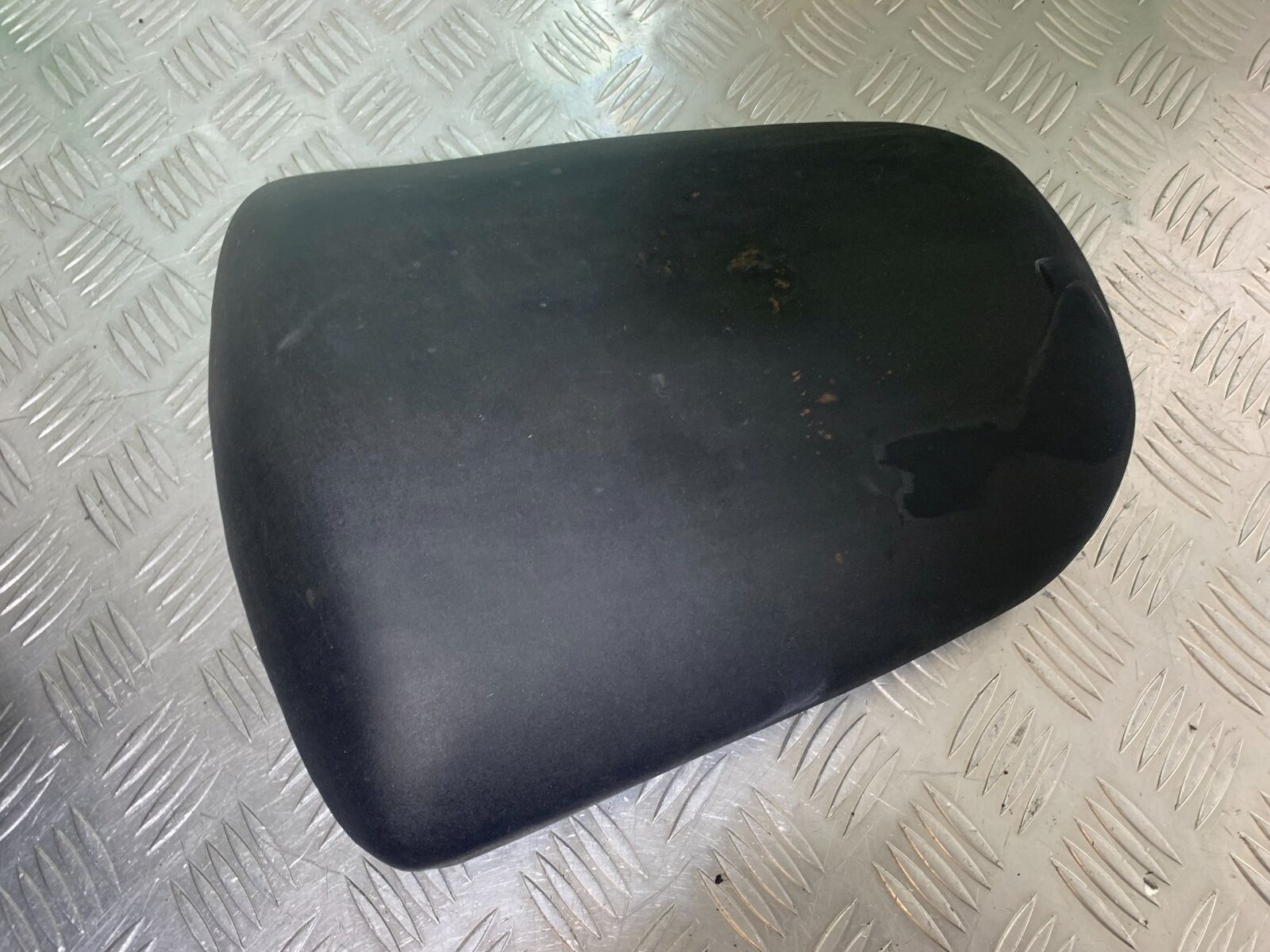 KAWASAKI ZX6R ZX6 J REAR SEAT YEAR 2000 (CMB1129)