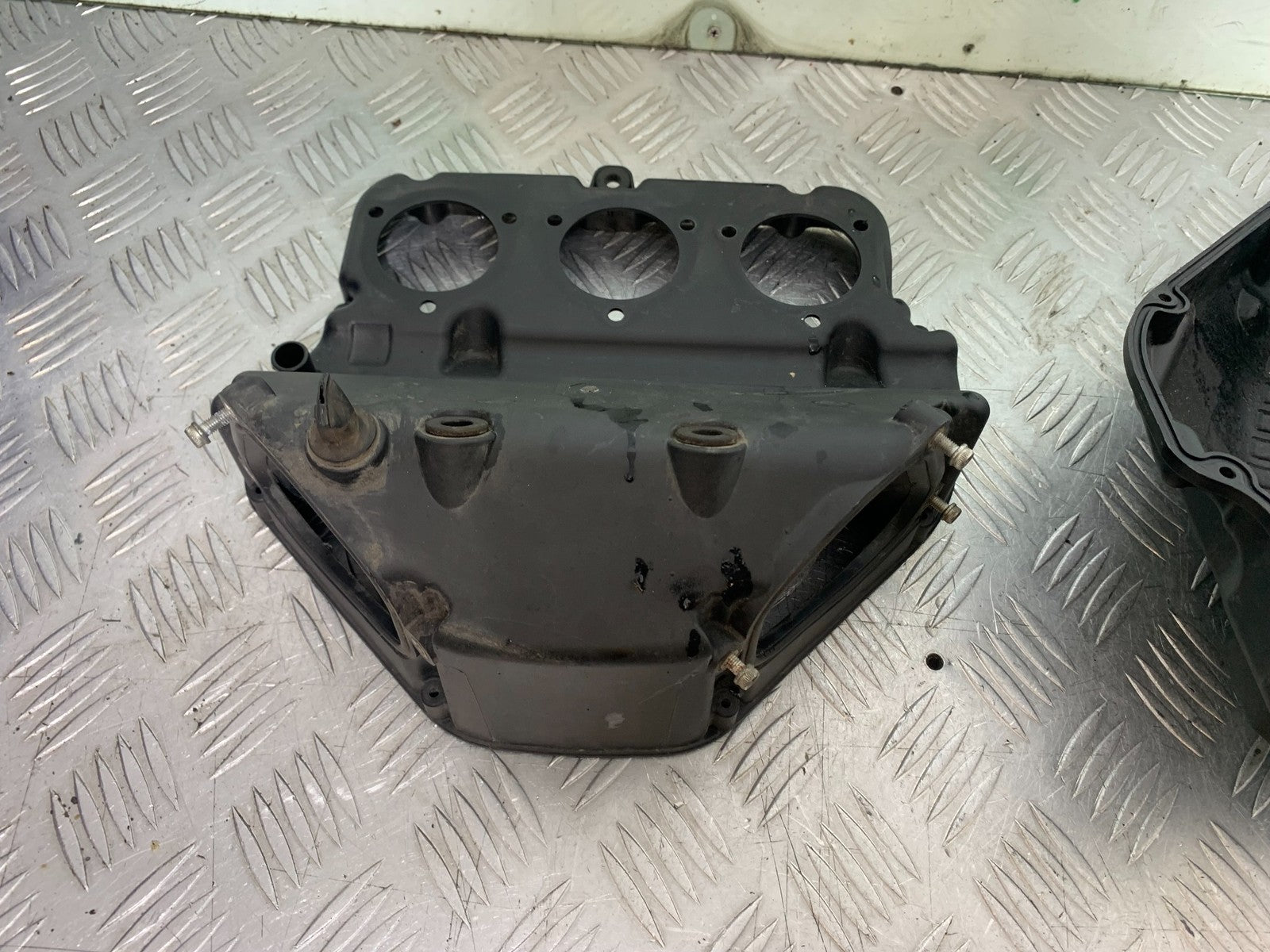 MV AGUSTA 800 F3 AIR BOX  YEAR 2017-2019 (CMB1227)