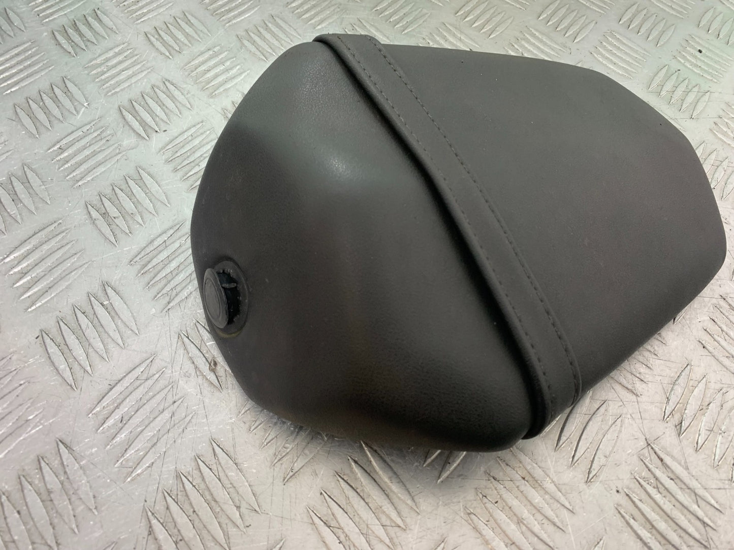 YAMAHA YZF-R125 YZF 125 REAR SEAT YEAR 2019-2022 (CMB1263)