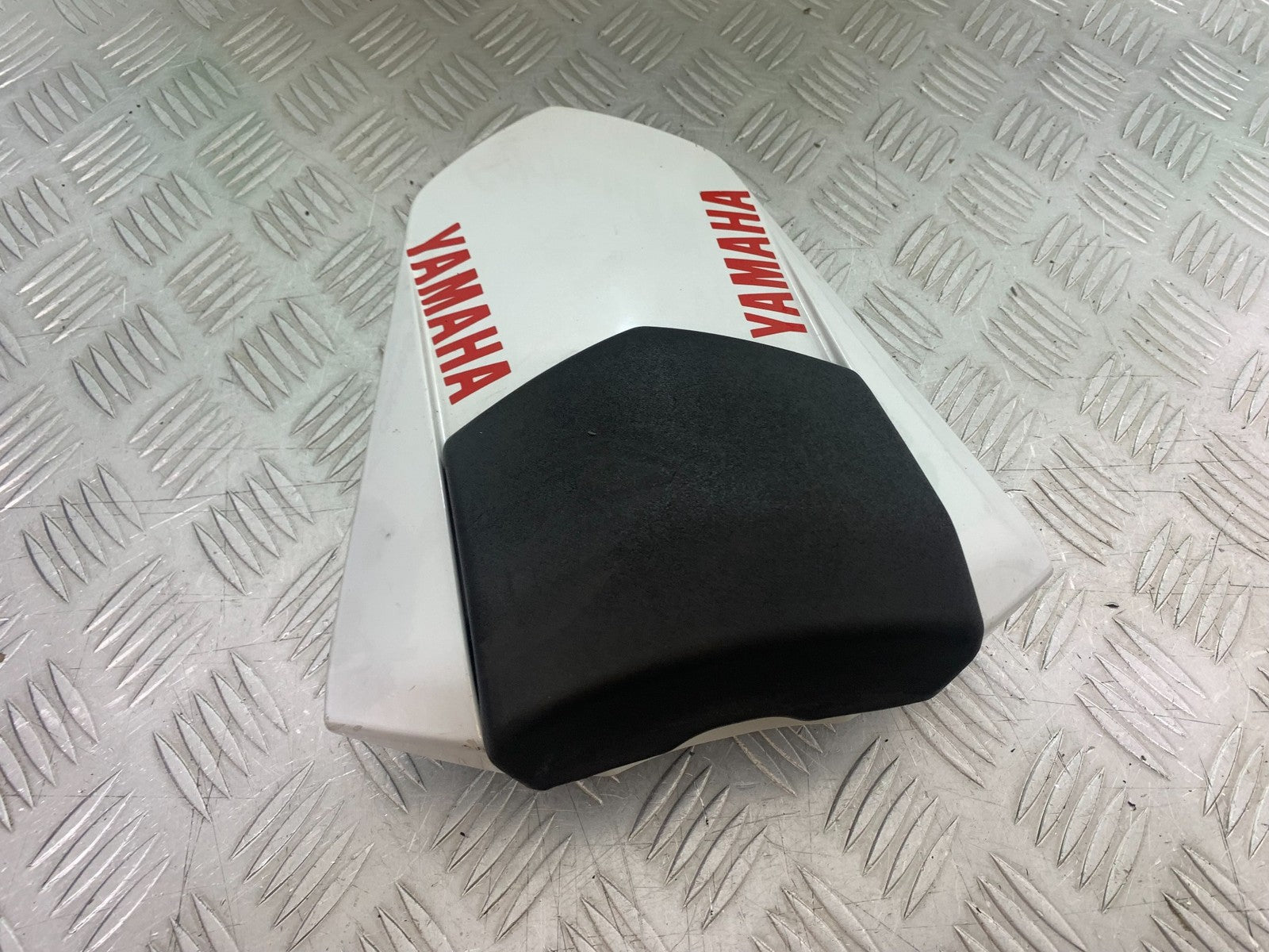 YAMAHA YZF R1 4C8 REAR SEAT COWL  YEAR 2007-2008 (CMB1237)