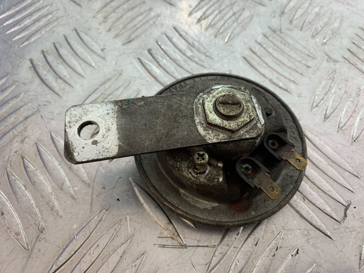HONDA CX500 CX 500 HORN  YEAR 1978-81  (CMB1079)