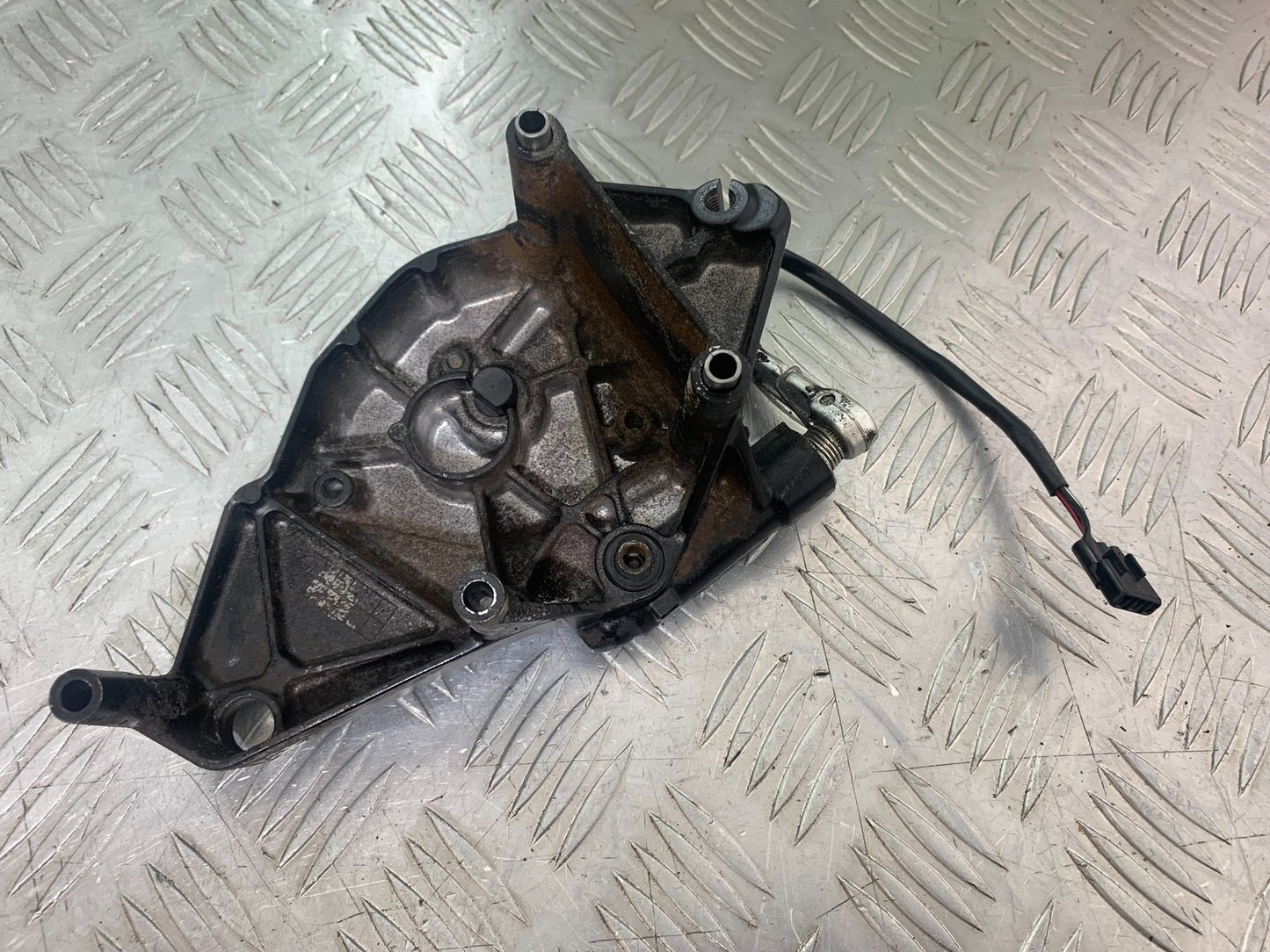 SUZUKI GSR600 GSR 600 SPROCKET COVER  2006-2010 (CMB1177)