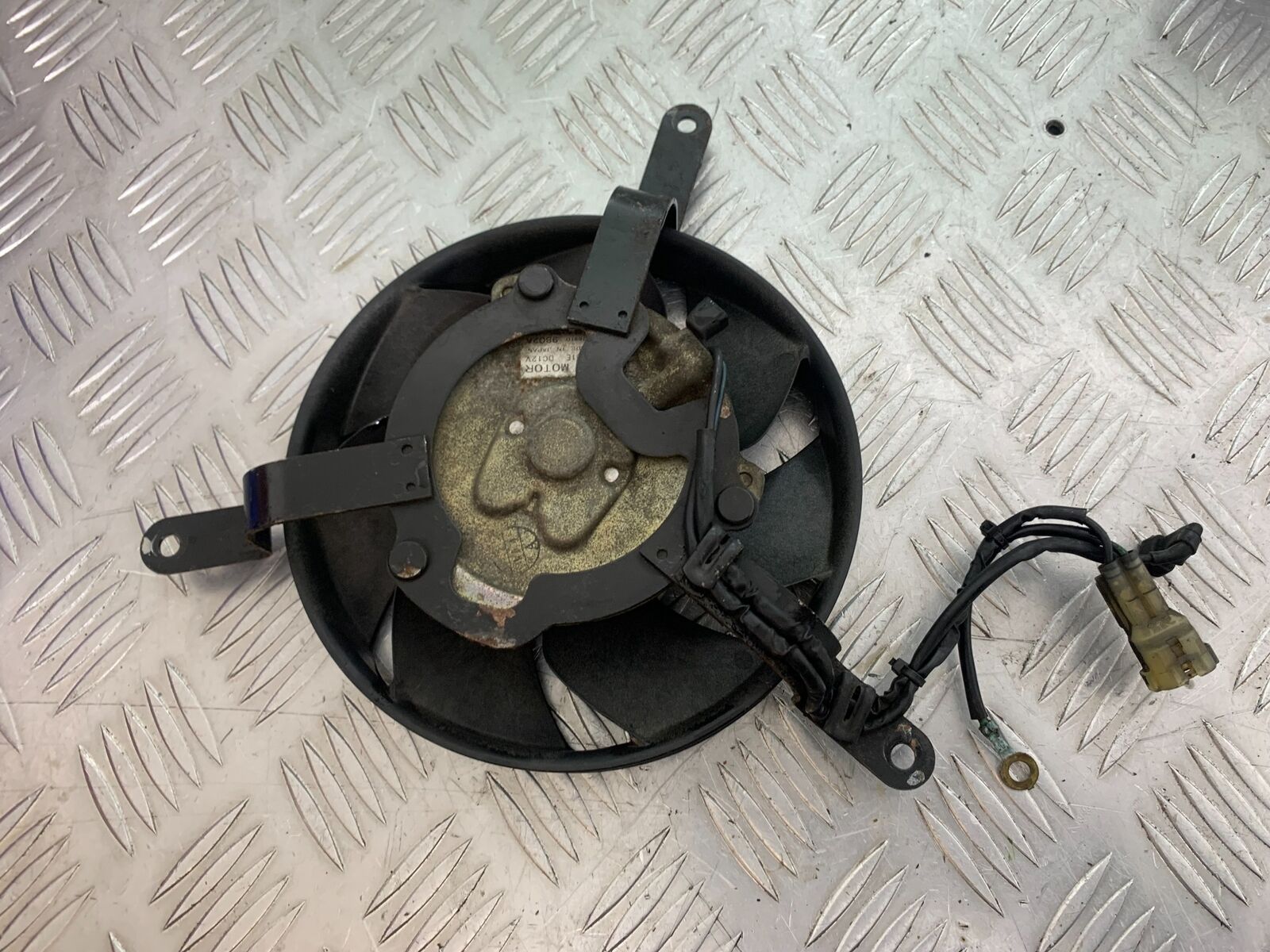 HONDA CBR1100 BLACKBIRD RADIATOR FAN  YEAR 1999-2005 (CMB1103)