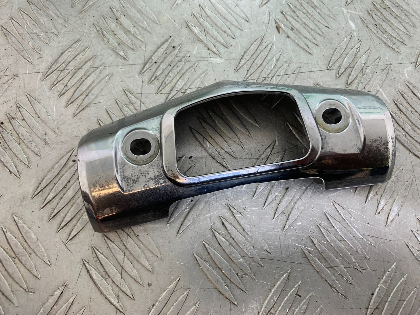 YAMAHA XVS 1300 MIDNIGHT STAR NUMBER PLATE COVER YEAR 2007-16 (CMB1200)