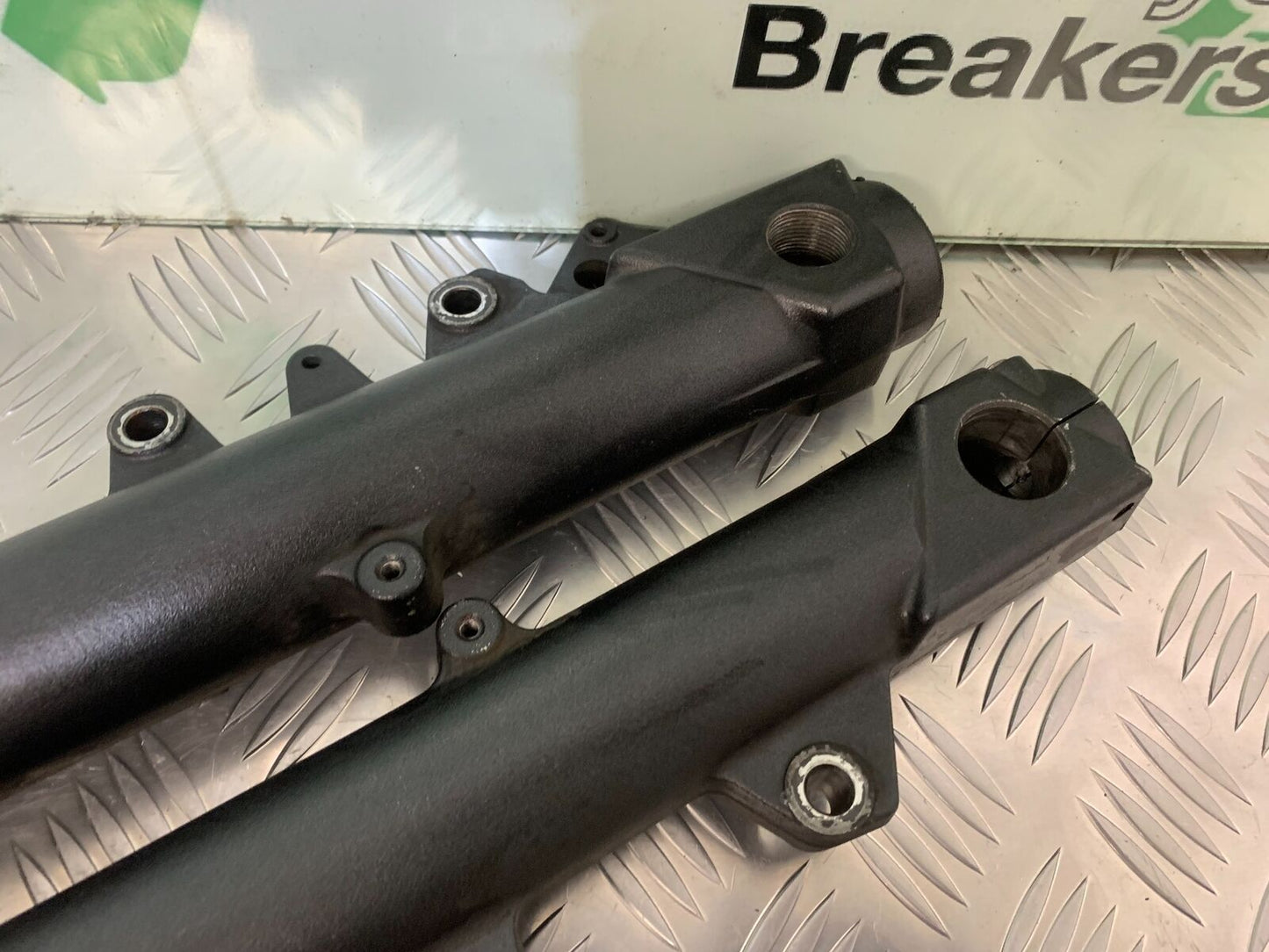 TRIUMPH 1050 SPRINT FORKS YEAR 2004-2007 (STOCK 956)