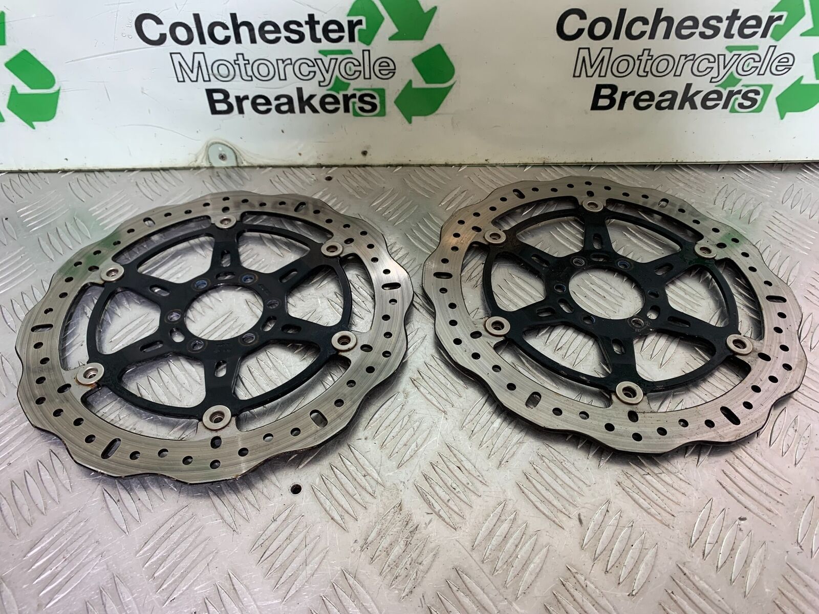 APRILIA SL750 SL 750 SHIVER FRONT BRAKE DISCS  YEAR 2012 (CMB1074)