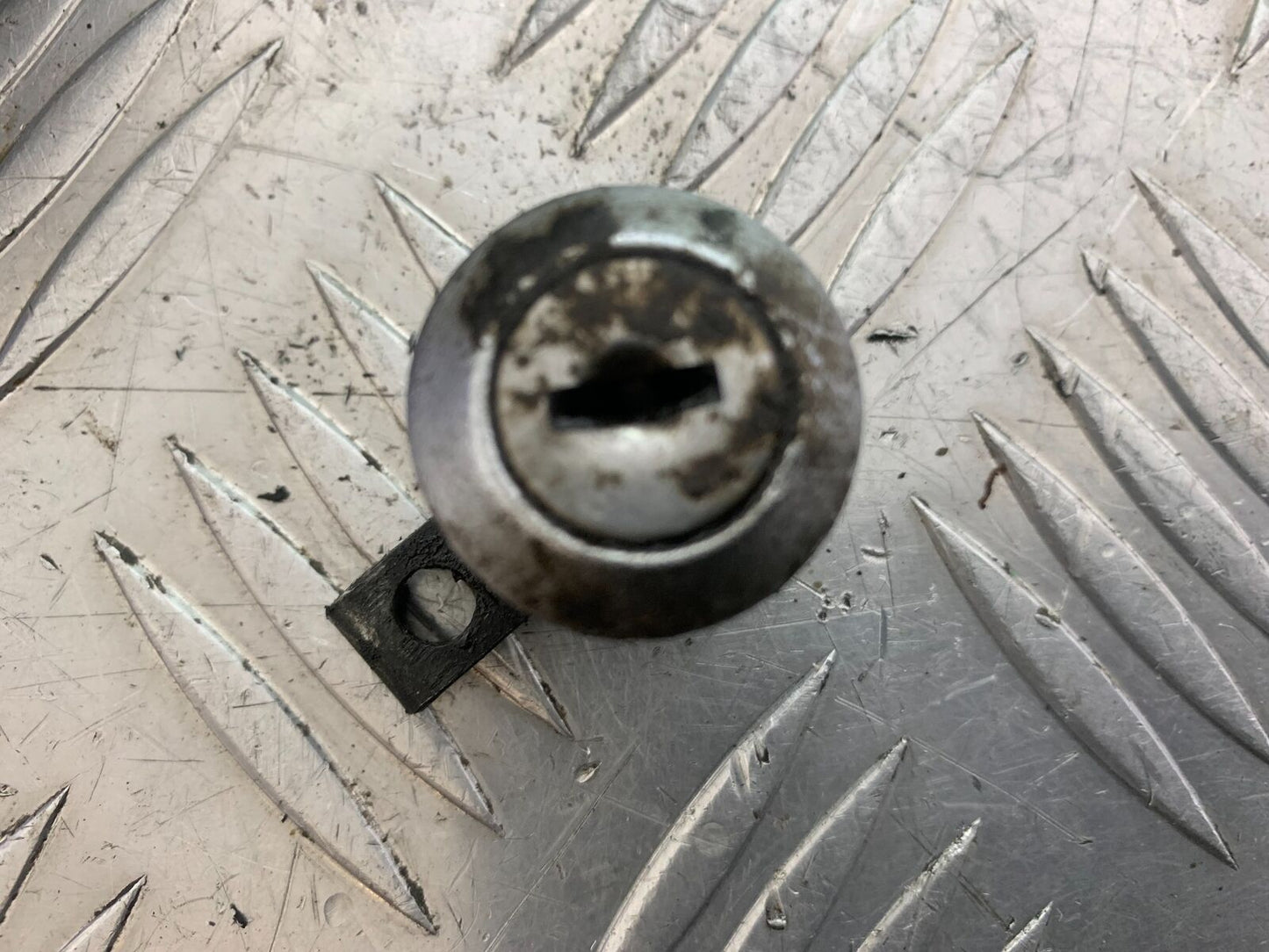 KAWASAKI Z650 ER650 KNFAN LOCKSET (NO KEY)   YEAR 2022-2024 (CMB1112)