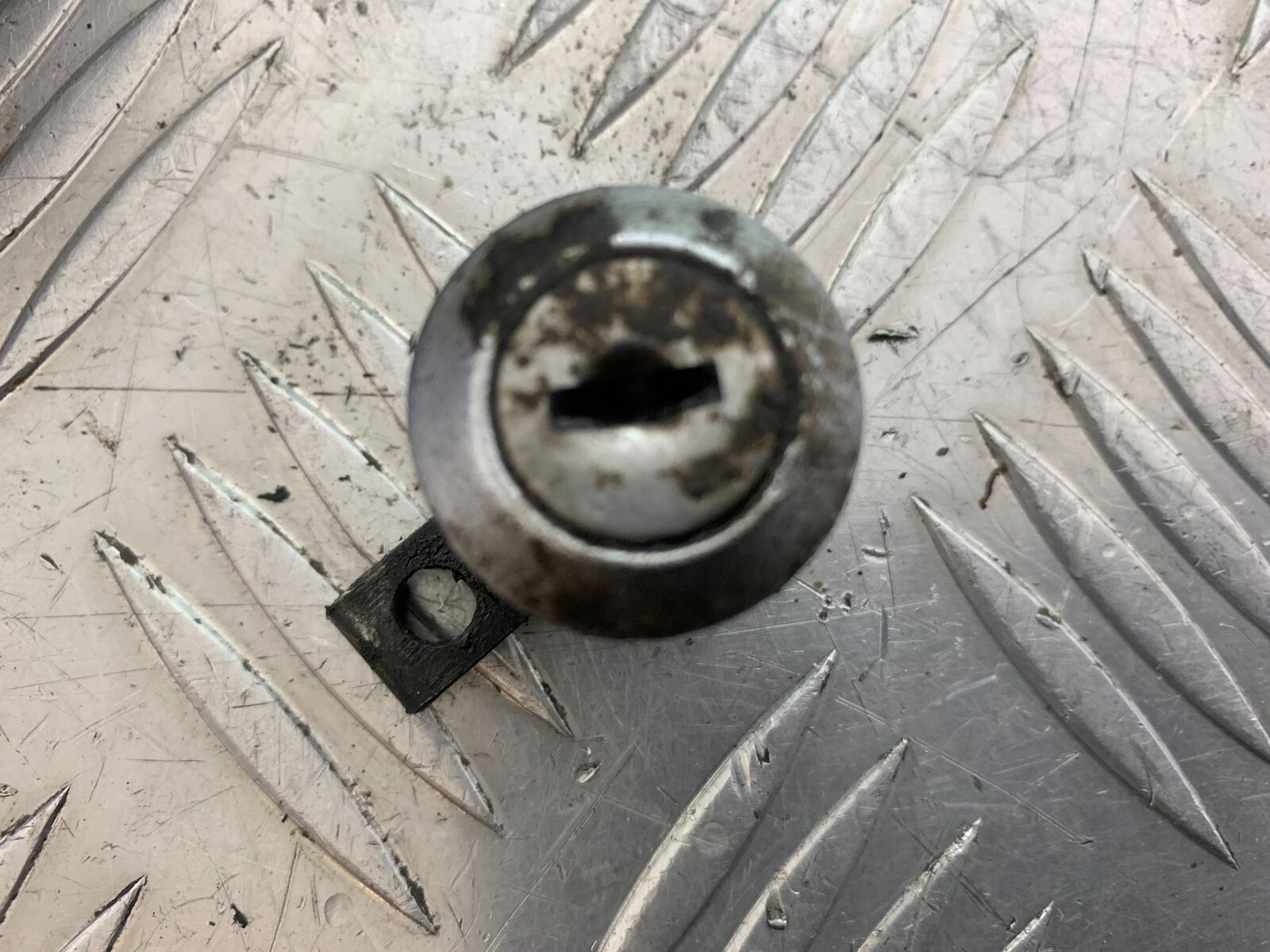 KAWASAKI Z650 ER650 KNFAN LOCKSET (NO KEY)   YEAR 2022-2024 (CMB1112)