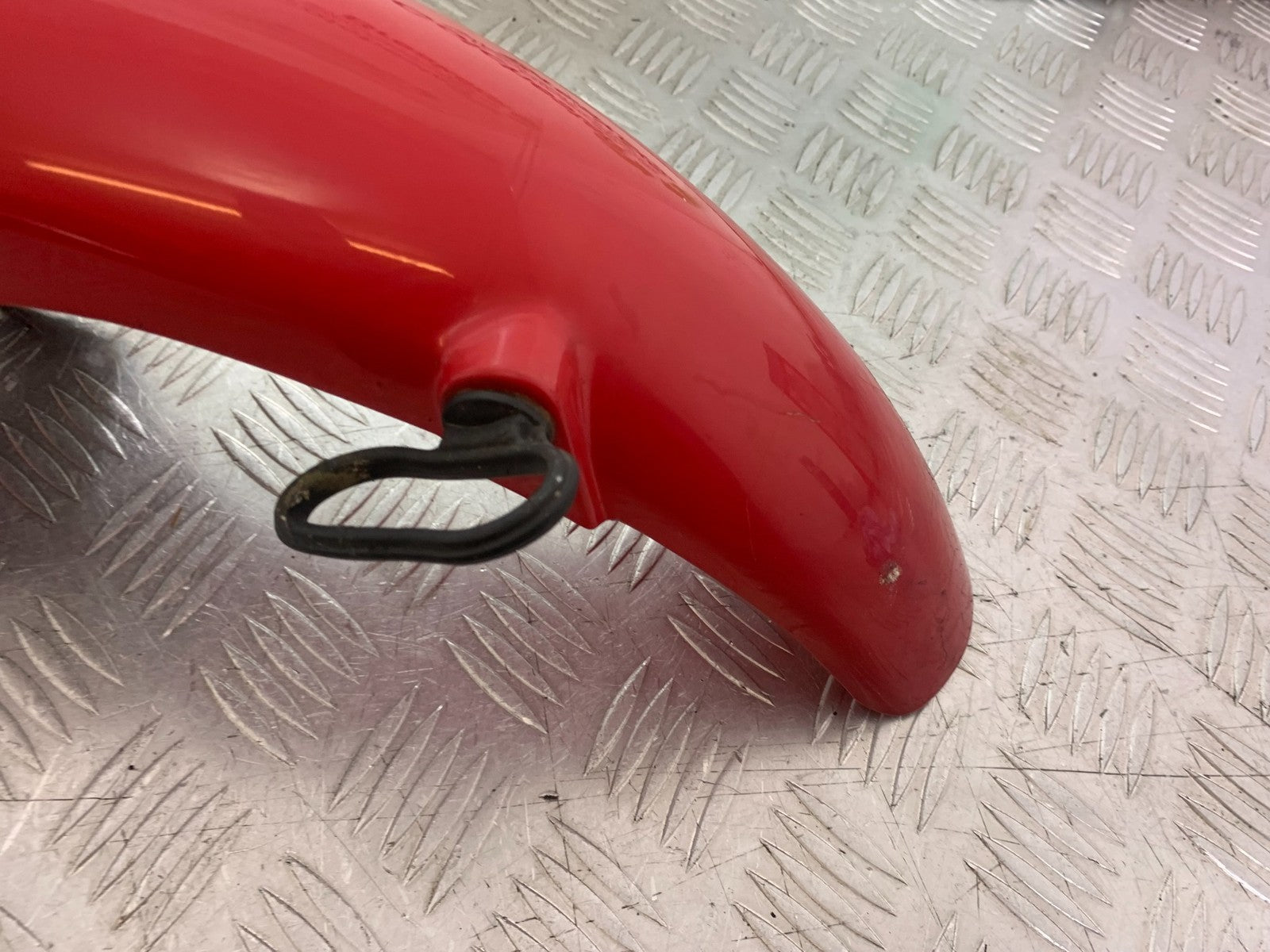 HONDA CG125 CG 125 FRONT MUDGUARD   YEAR 1998-2000 (CMB1282)