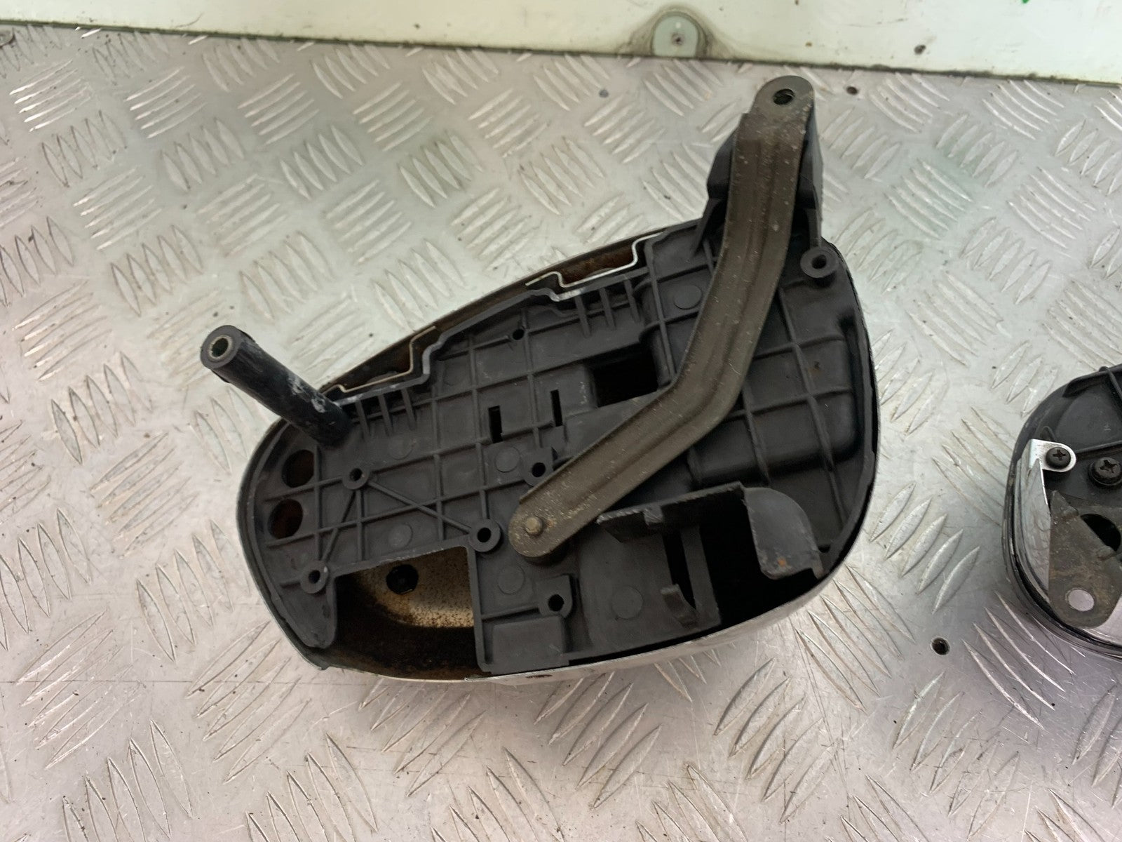 YAMAHA XV1100 XV 1100 VIRAGO LEFT AND RIGHT SIDE PODS  1990-1999 (CMB1190)