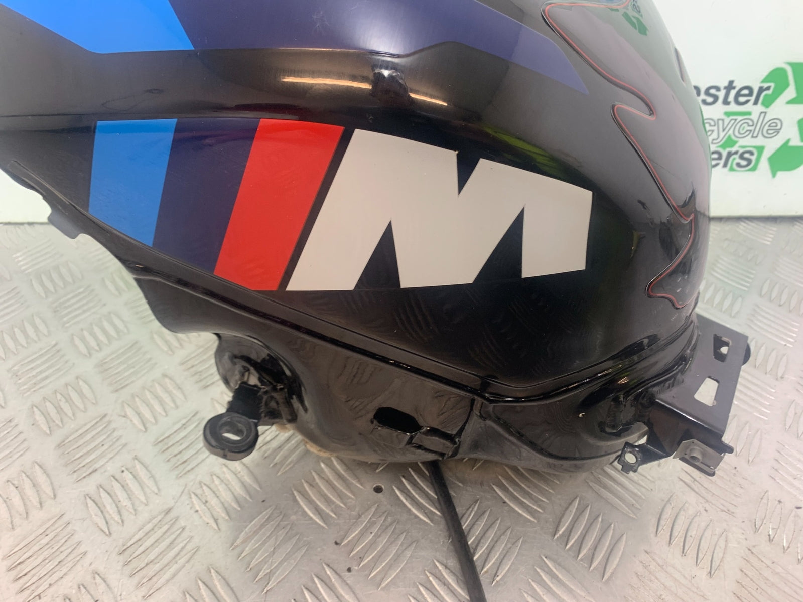 BMW M1000 R PETROL TANK YEAR 2023-2024 (CMB1140)