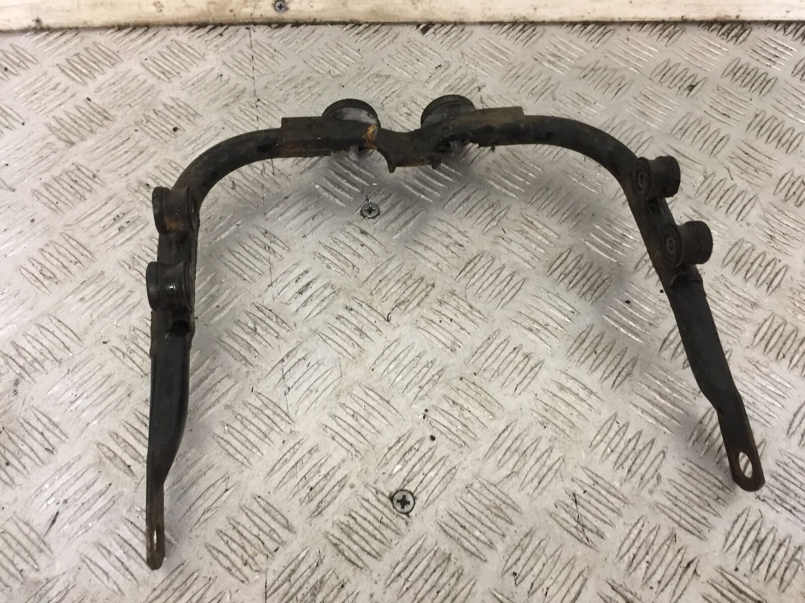 YAMAHA XTZ 750 SUPER TENERE REAR FRAME BRACKET  YEAR 1990-1995 (STOCK 889)