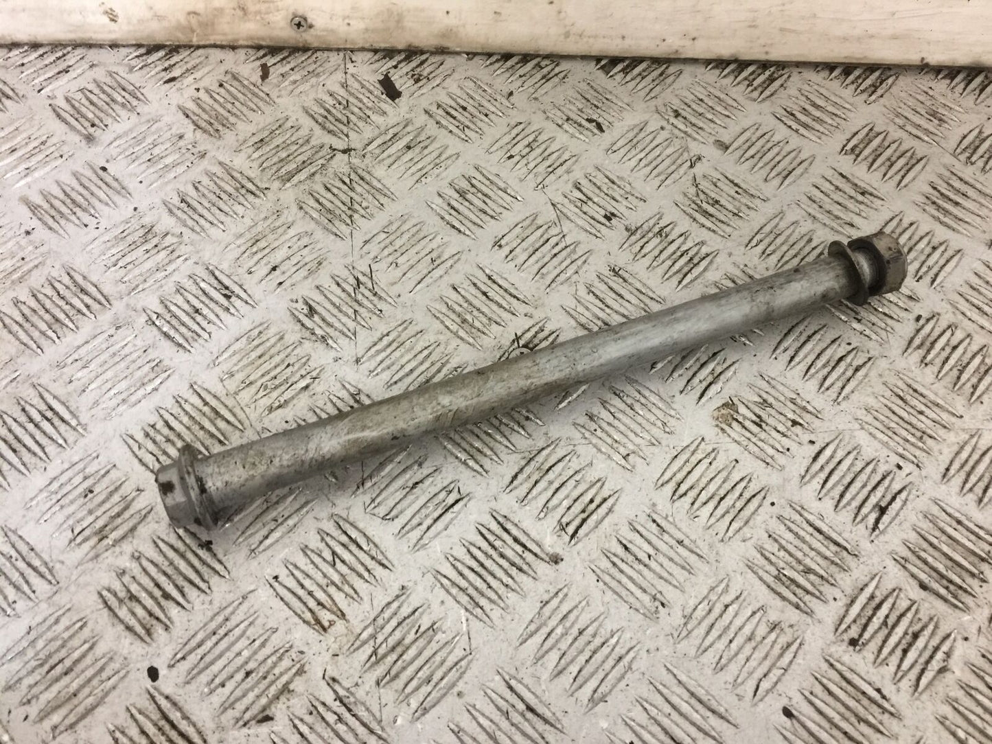 HONDA NC750 NC 750 X SWINGARM SPINDLE   2014-2016 (STOCK 813)