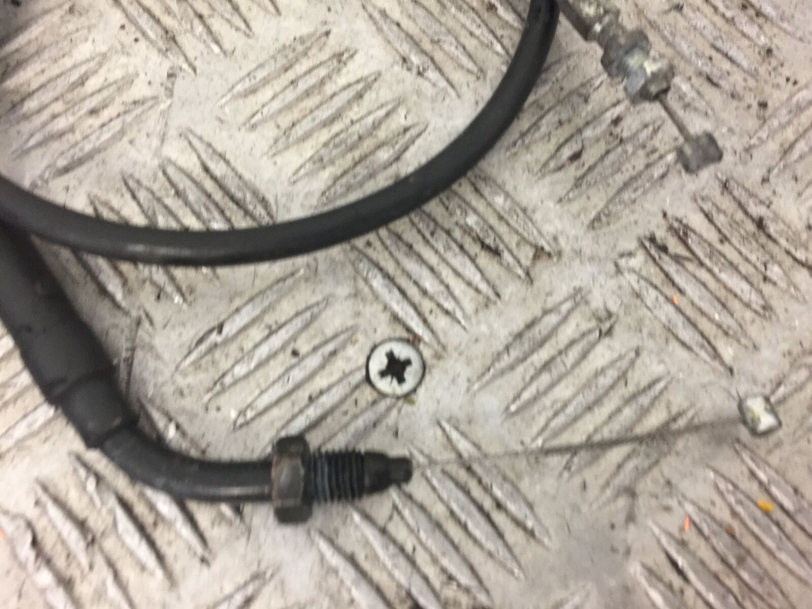 HONDA CBR125 CBR 125 THROTTLE CABLES   YEAR 2011-2017 (STOCK 334)