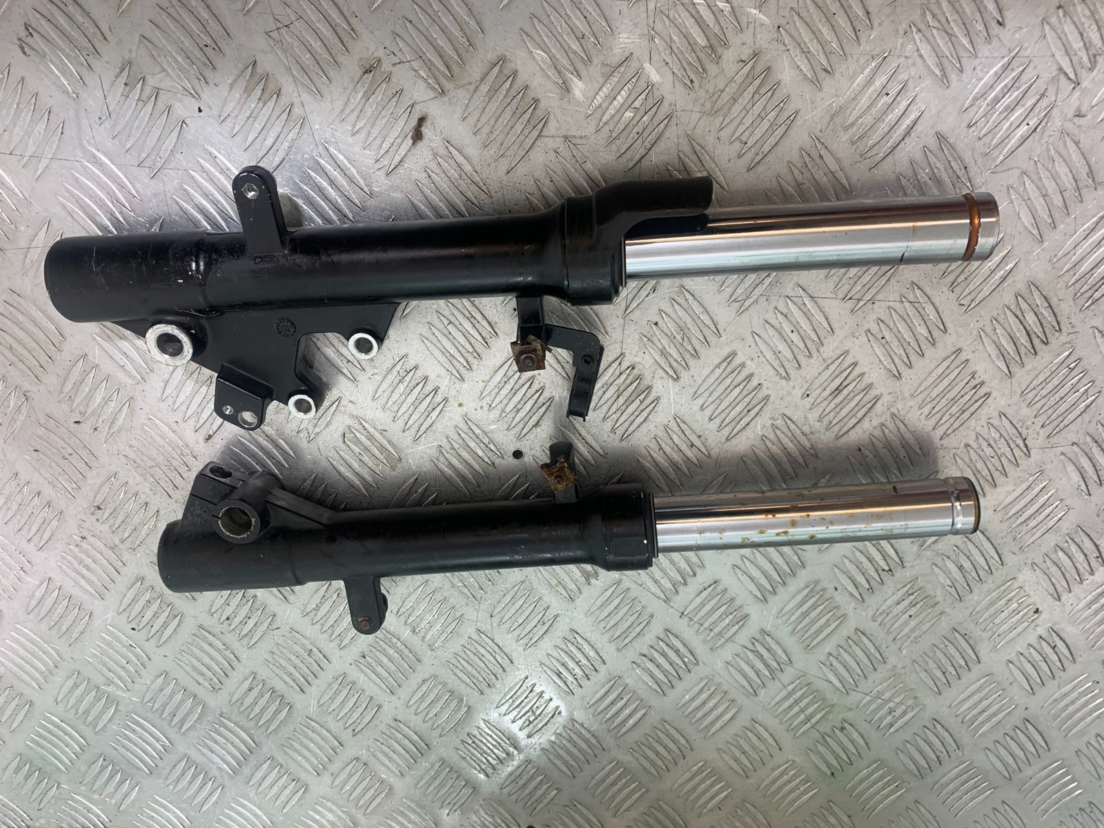 KAWASAKI J125 J125 FORKS  YEAR 2016-2020 (CMB1158)