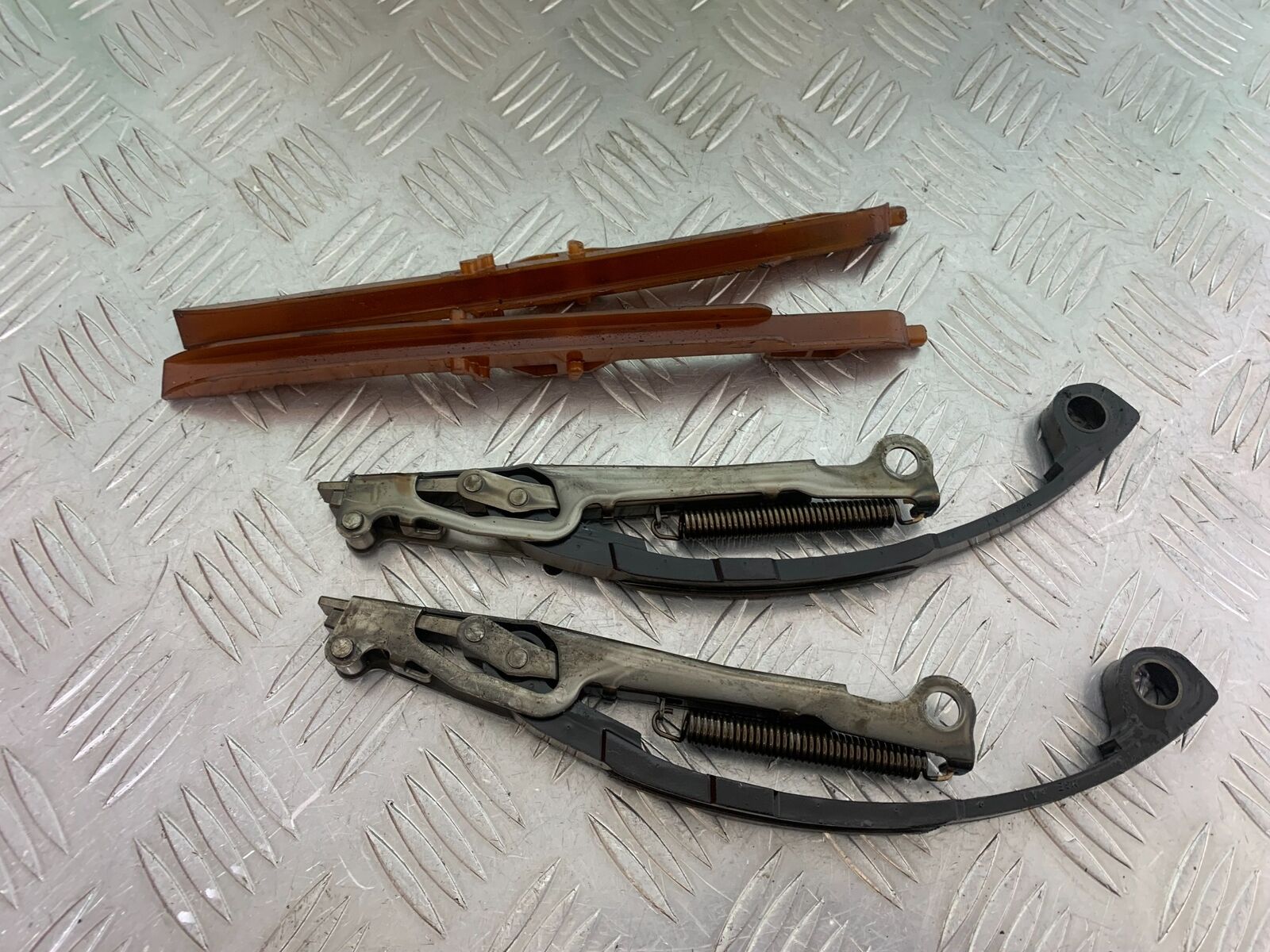 HONDA VFR1200 VFR 1200 FA CAM CHAIN GUIDES  YEAR 2010-11 CMB1088)